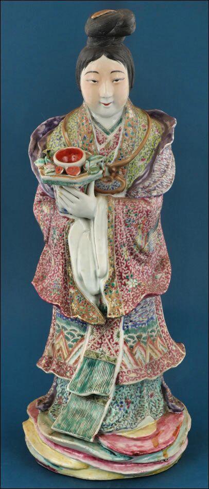 Gorgeous Antique Chinese Porcelain Figurine. Qing Era. Circa 1890 (1 of 20) Gorgeous Antique Chinese Porcelain Figurine. Qing Era. Circa 1890 (1 of 20)