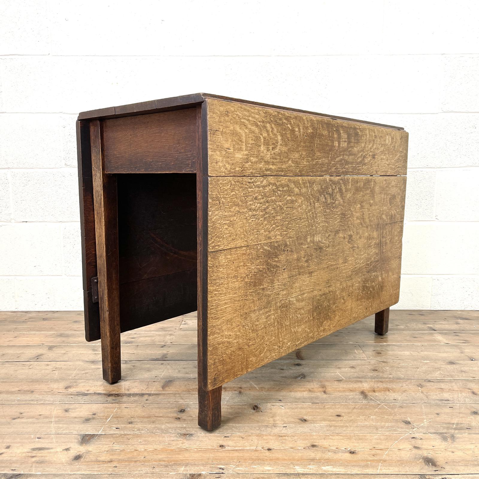 Antique Georgian Oak Drop Leaf Dining Table (1 of 9) Antique Georgian Oak Drop Leaf Dining Table (1 of 9)