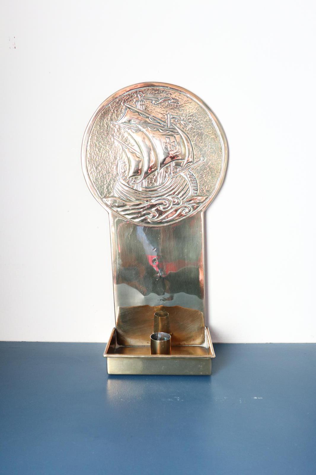 Scottish Arts & Crafts Movement Brass Ship Wall Sconce c.1890 (1 of 20)