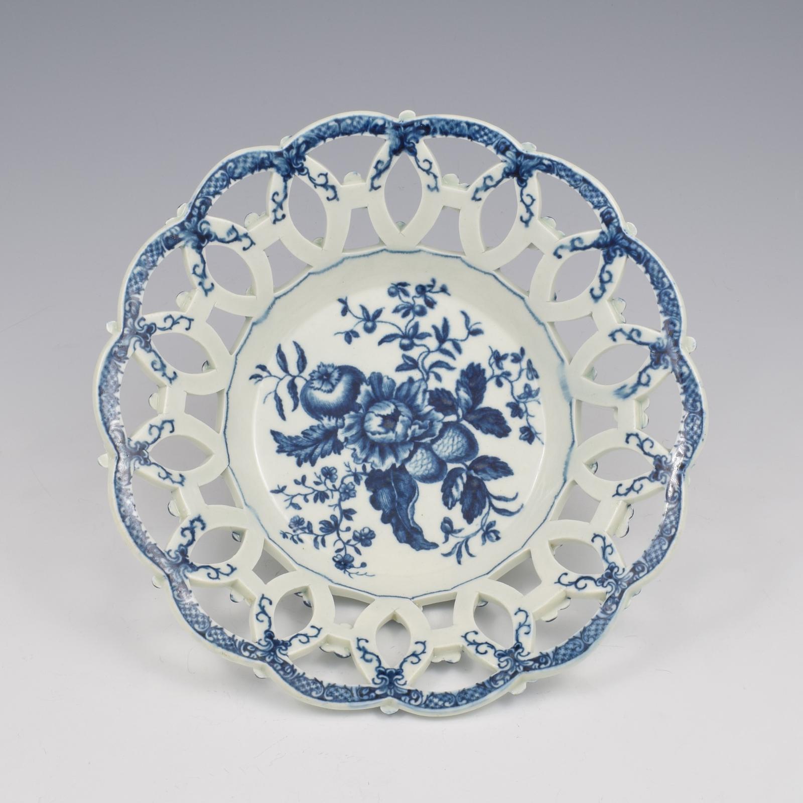 Dr Wall First Period Worcester Porcelain Pine Cone Circular Basket c.1775 (1 of 5) Dr Wall First Period Worcester Porcelain Pine Cone Circular Basket c.1775 (1 of 5)