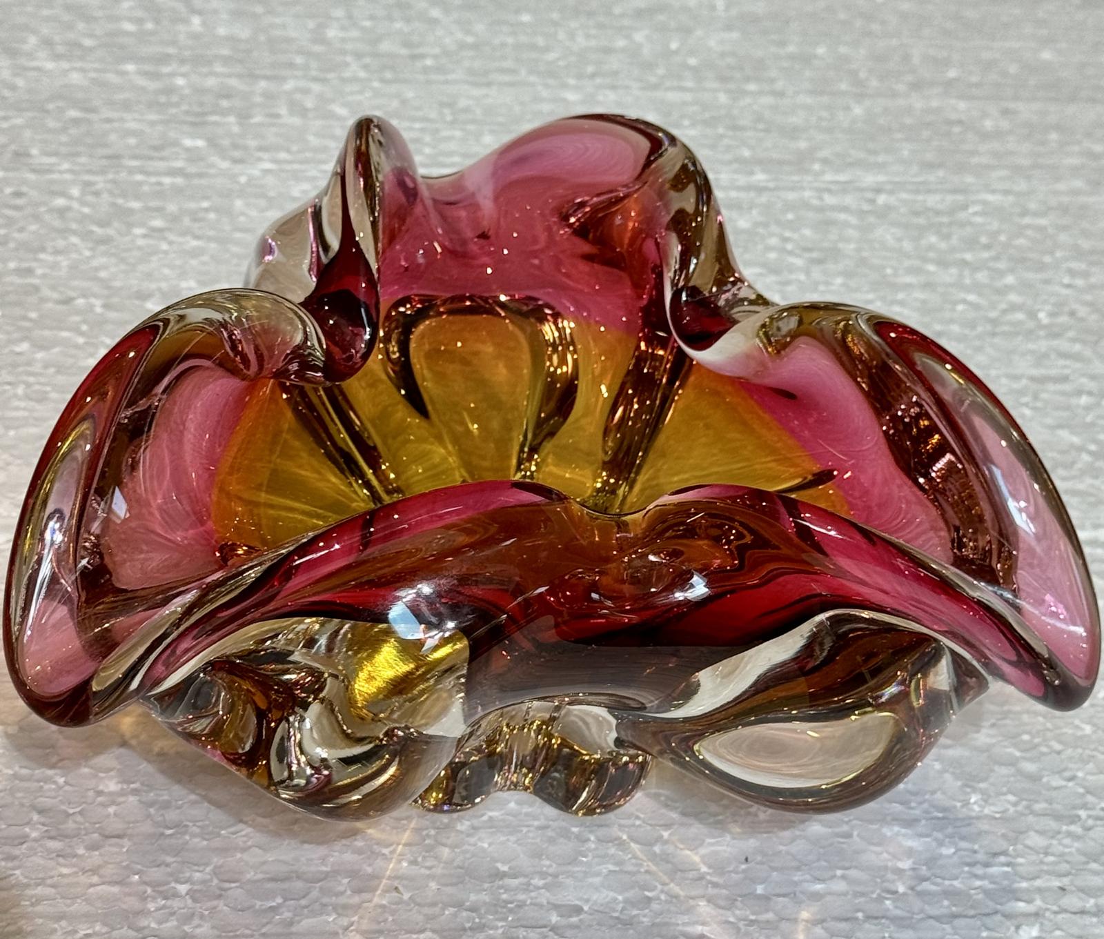Chribska Art Glass Bowl (1 of 7)