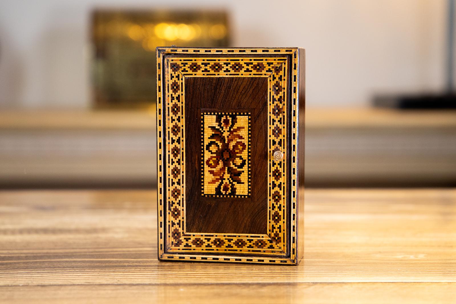 Collectors Tunbridge Ware 1890 (1 of 7) Collectors Tunbridge Ware 1890 (1 of 7)