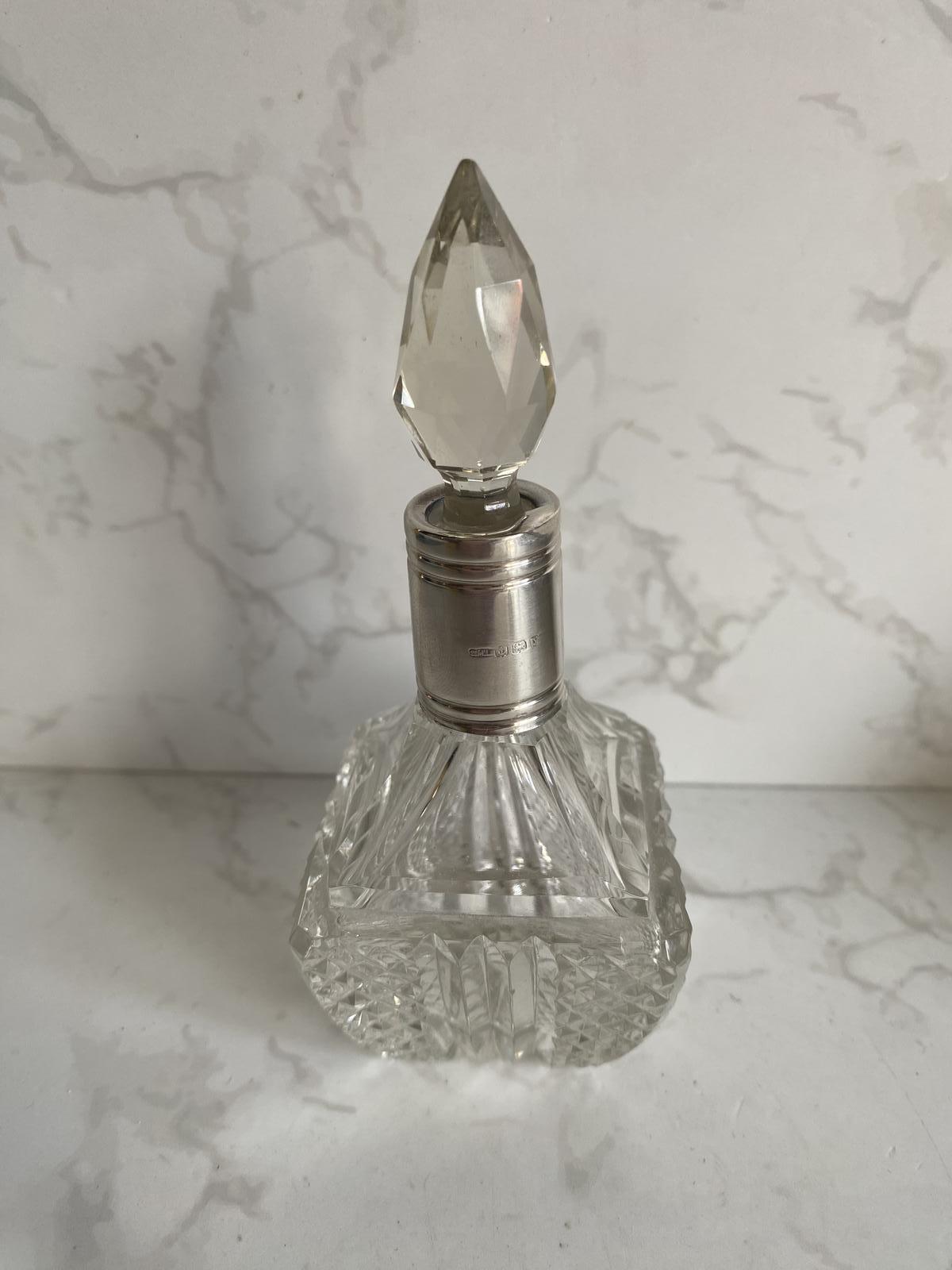 Art Deco 1923–1924 English Cut Glass & Sterling Silver Perfume Bottle Crystal Stopper (1 of 3) Art Deco 1923–1924 English Cut Glass & Sterling Silver Perfume Bottle Crystal Stopper (1 of 3)