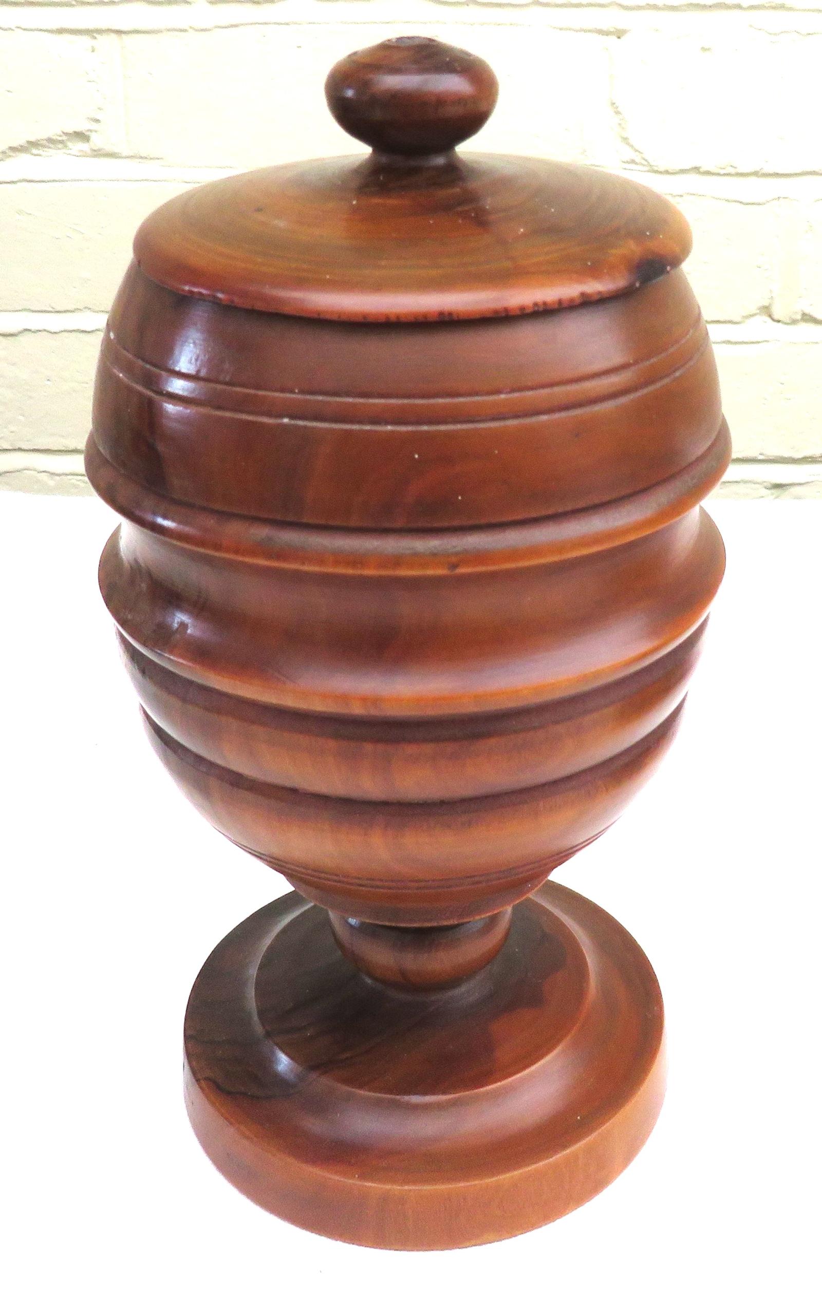 TREEN TOBACCO BOX (1 of 3) TREEN TOBACCO BOX (1 of 3)