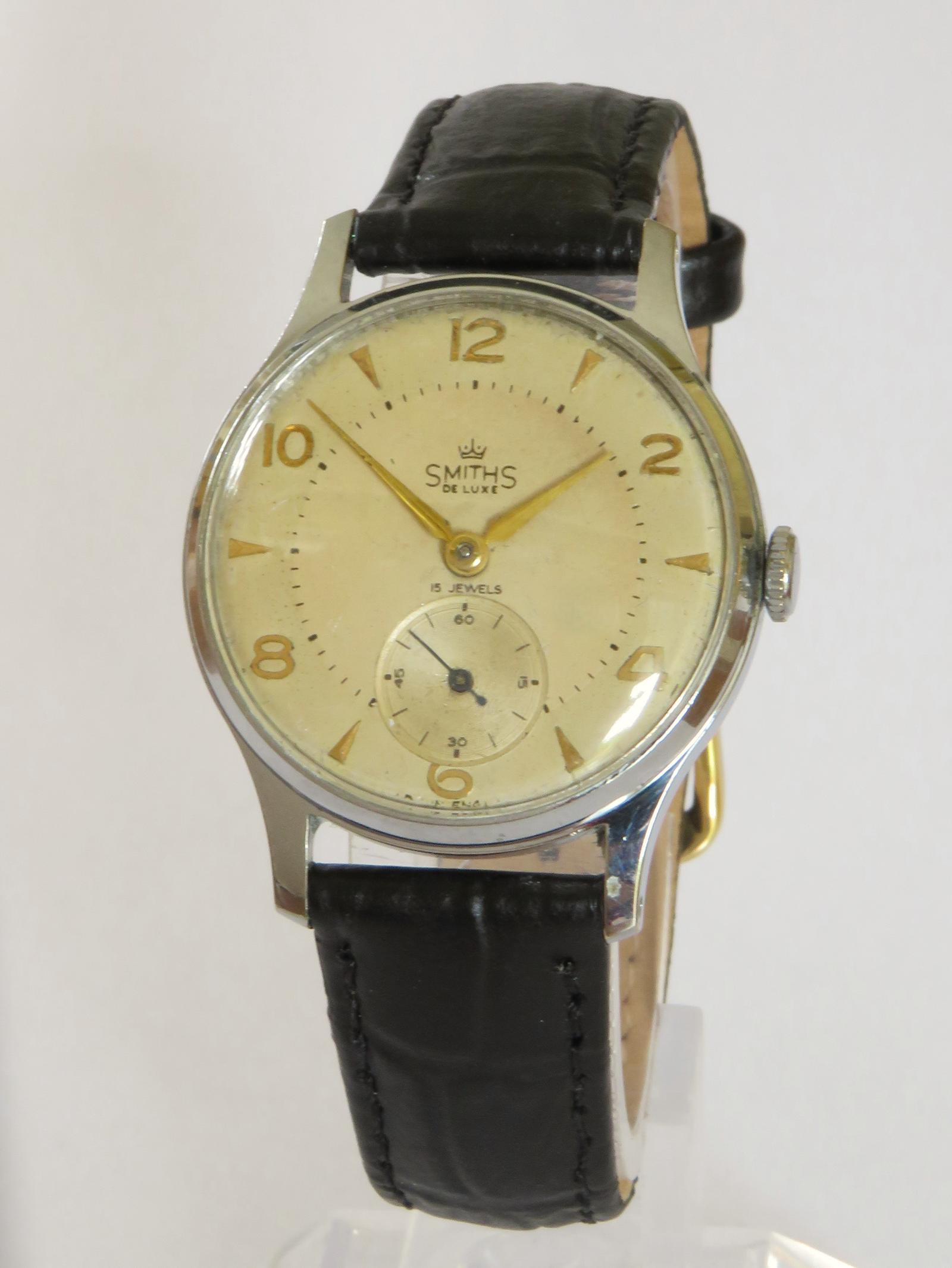 Watch : Gents 1950s Smiths De Luxe Wrist Watch (1 of 5)