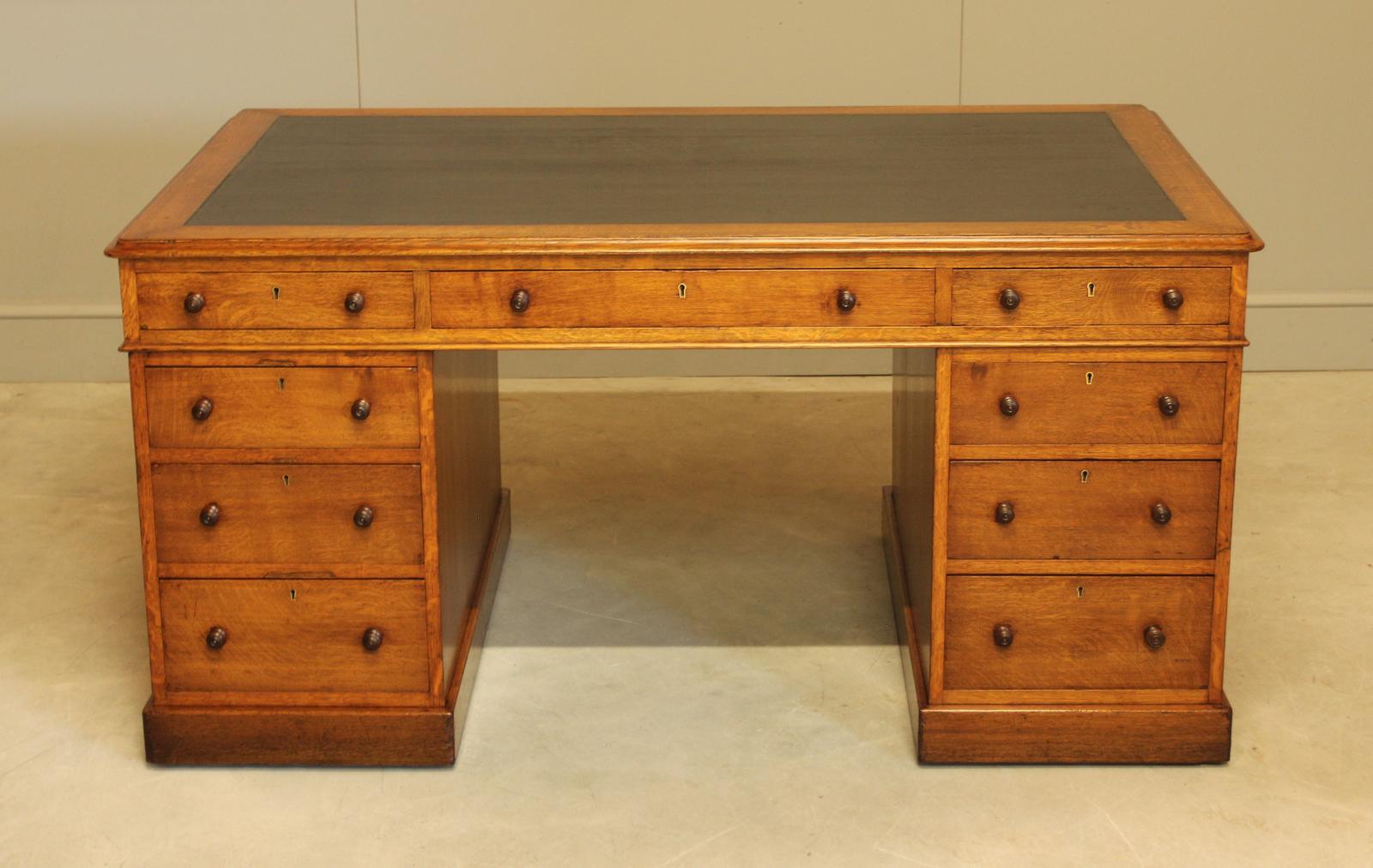 Victorian Oak Partner Desk (1 of 12) Victorian Oak Partner Desk (1 of 12)