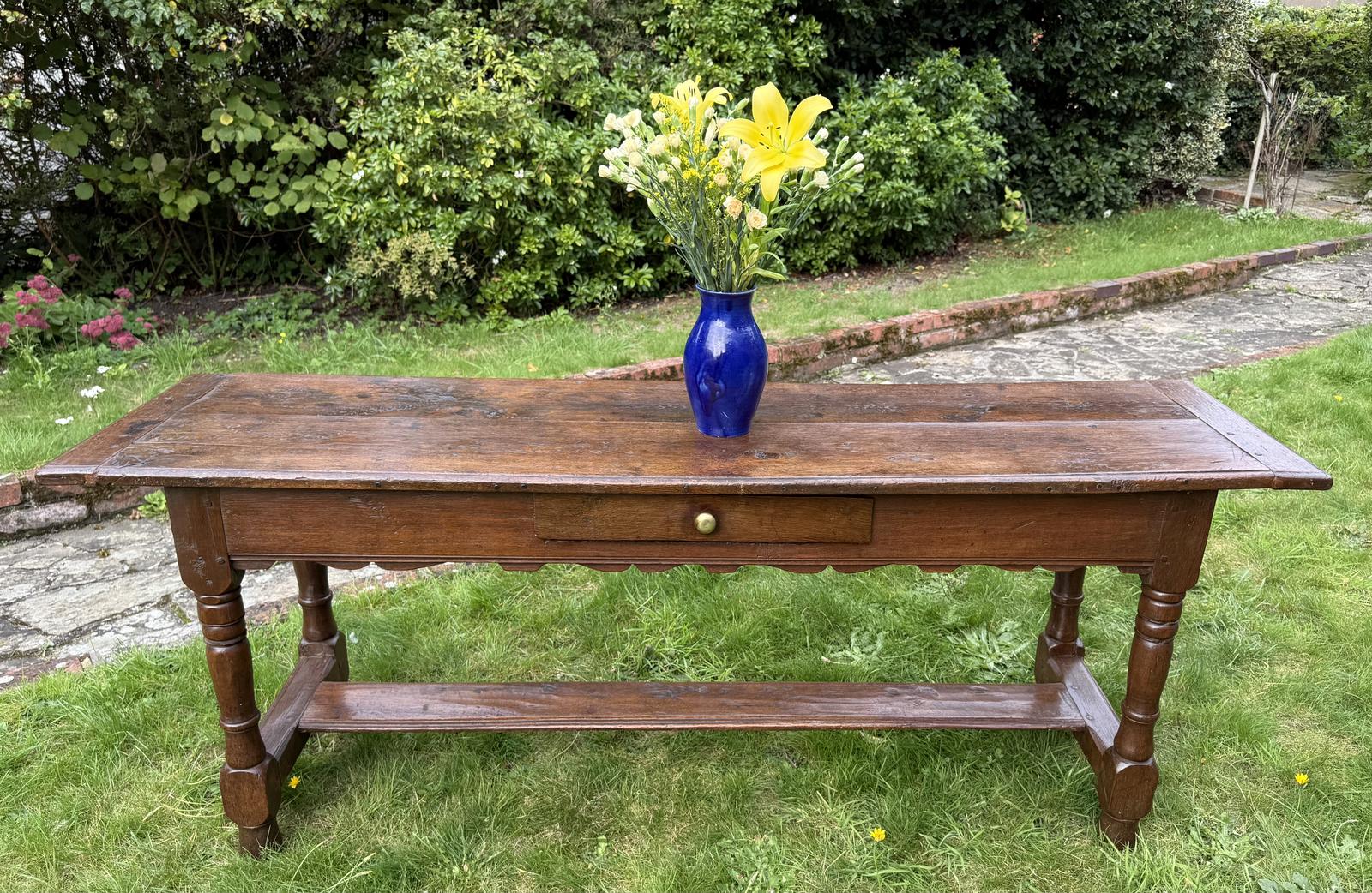 18th Century Server in Oak (1 of 5) 18th Century Server in Oak (1 of 5)