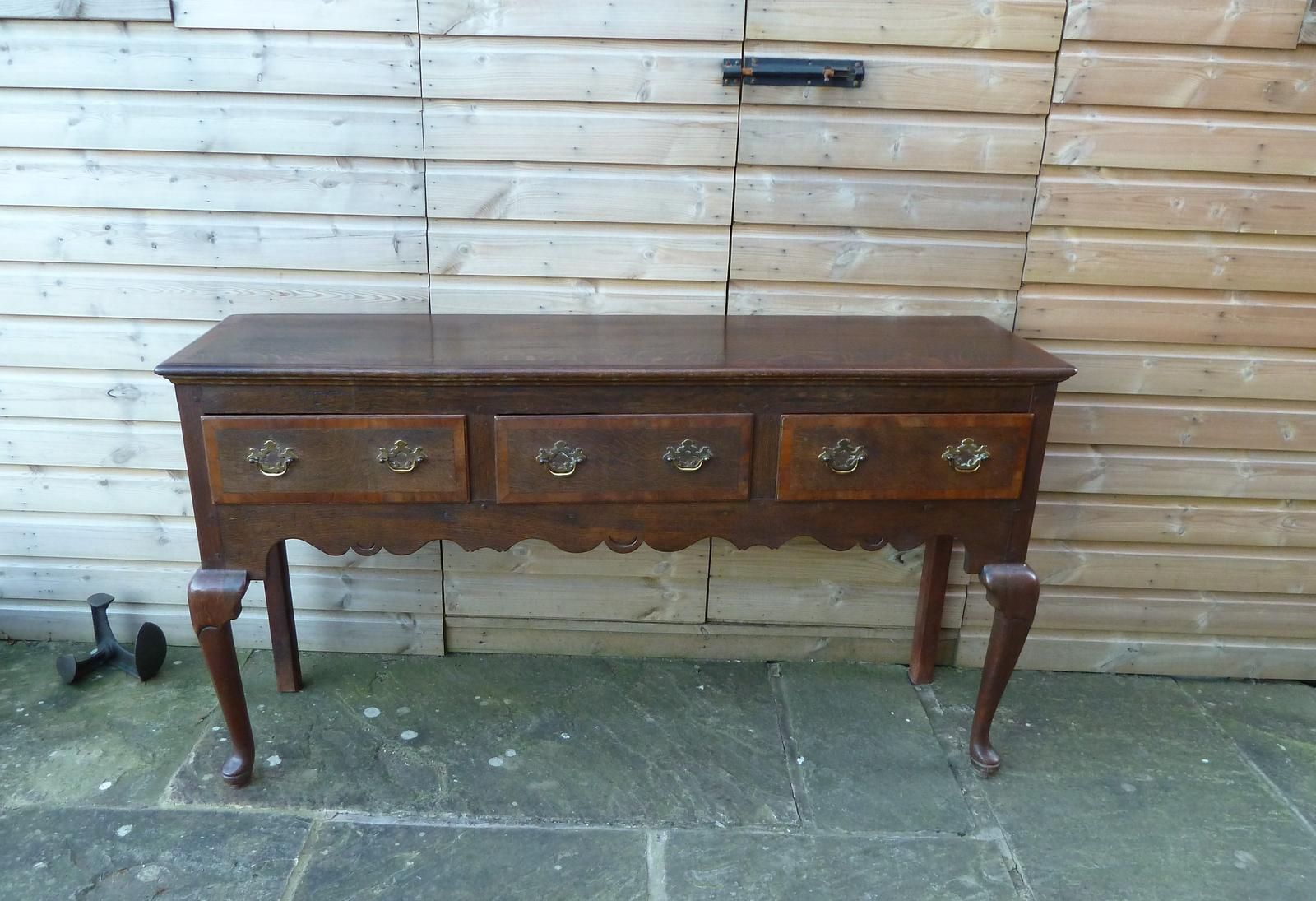 Georgian Dresser Base (1 of 15) Georgian Dresser Base (1 of 15)