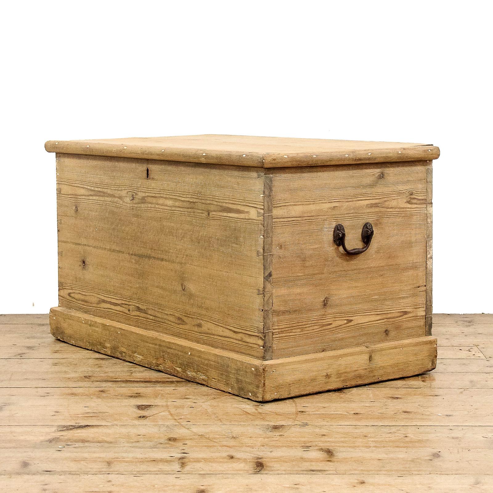Antique Victorian Pine Trunk (1 of 10)