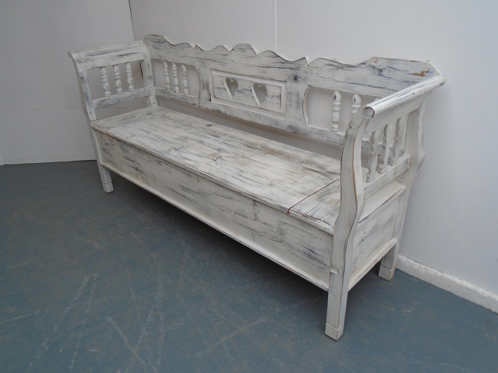A Painted White & Black Tulip Antique / Old Pine 3 Seater Box Settle / Bench (1 of 9)