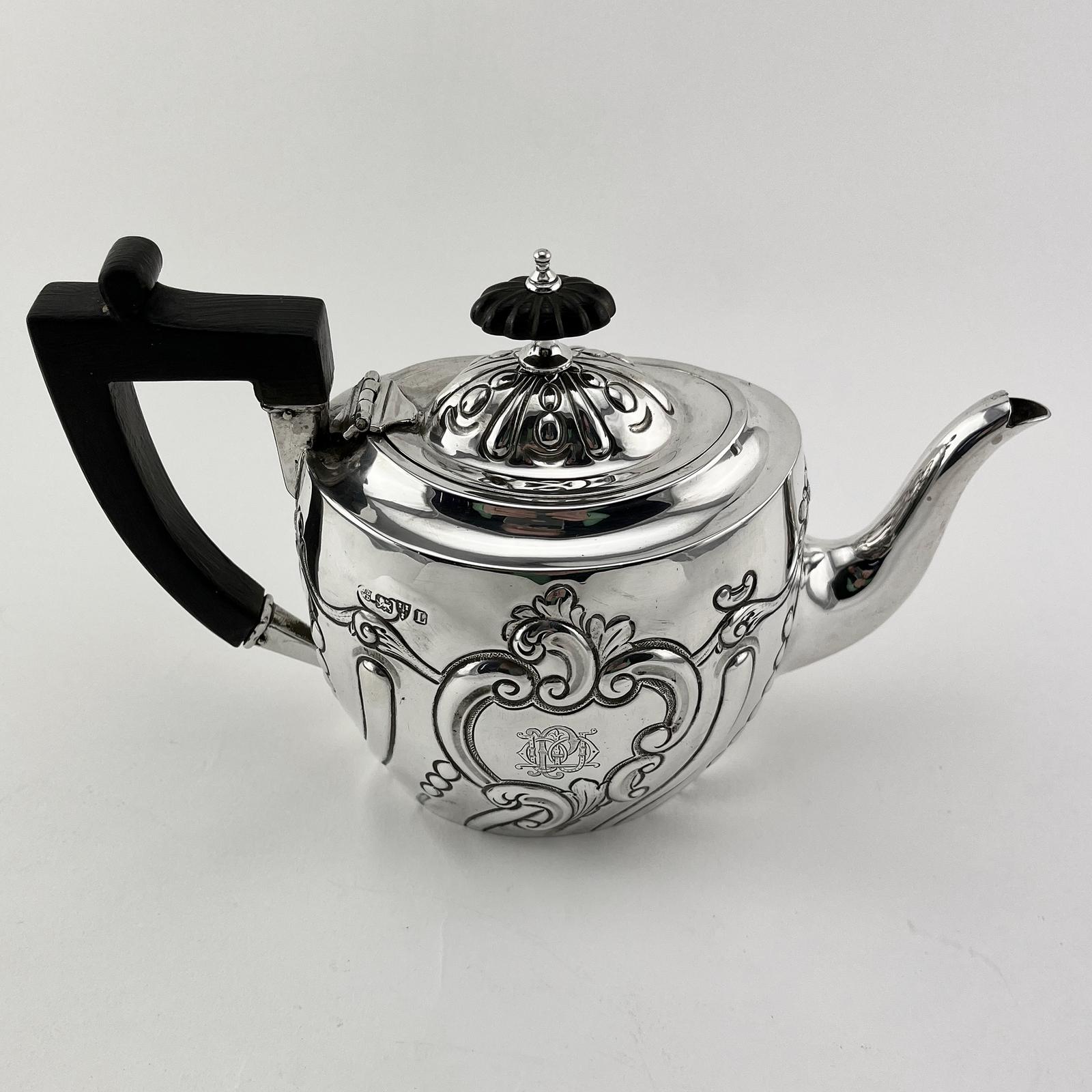 Pretty Victorian Bachelor Style Sterling Silver Tea Pot (1 of 9)