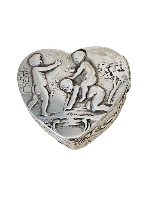 Antique German Continental Silver Heart Form Trinket / Pill Box c.1900 (1 of 8) Antique German Continental Silver Heart Form Trinket / Pill Box c.1900 (1 of 8)