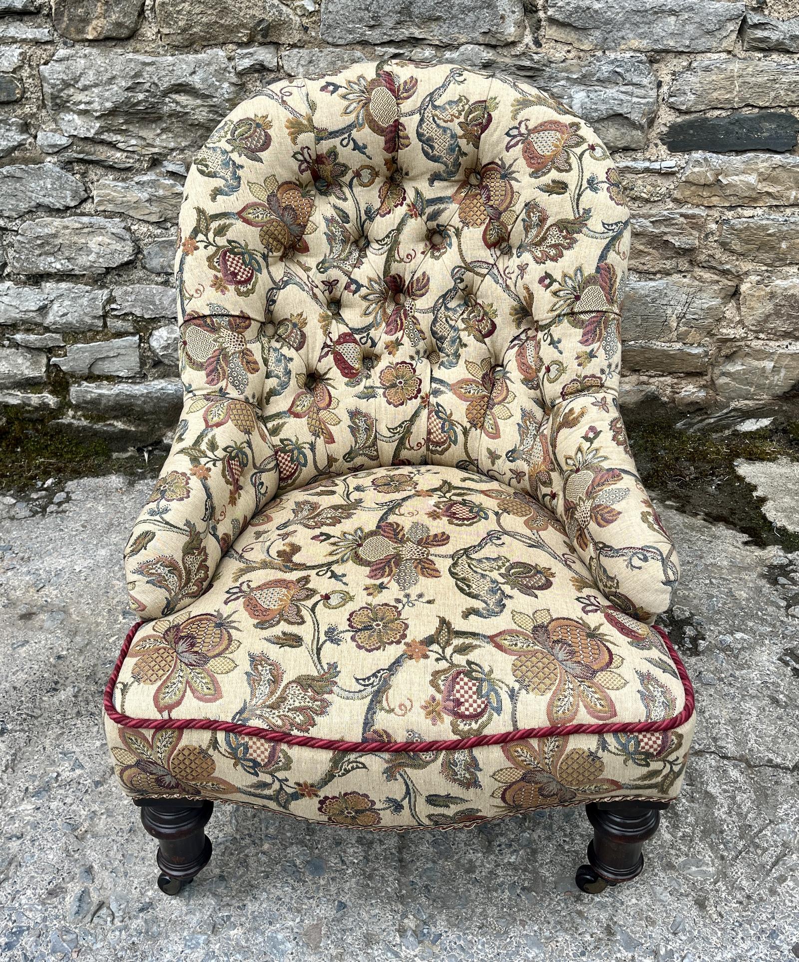 Victorian Button Back Nursing Chair (1 of 13) Victorian Button Back Nursing Chair (1 of 13)
