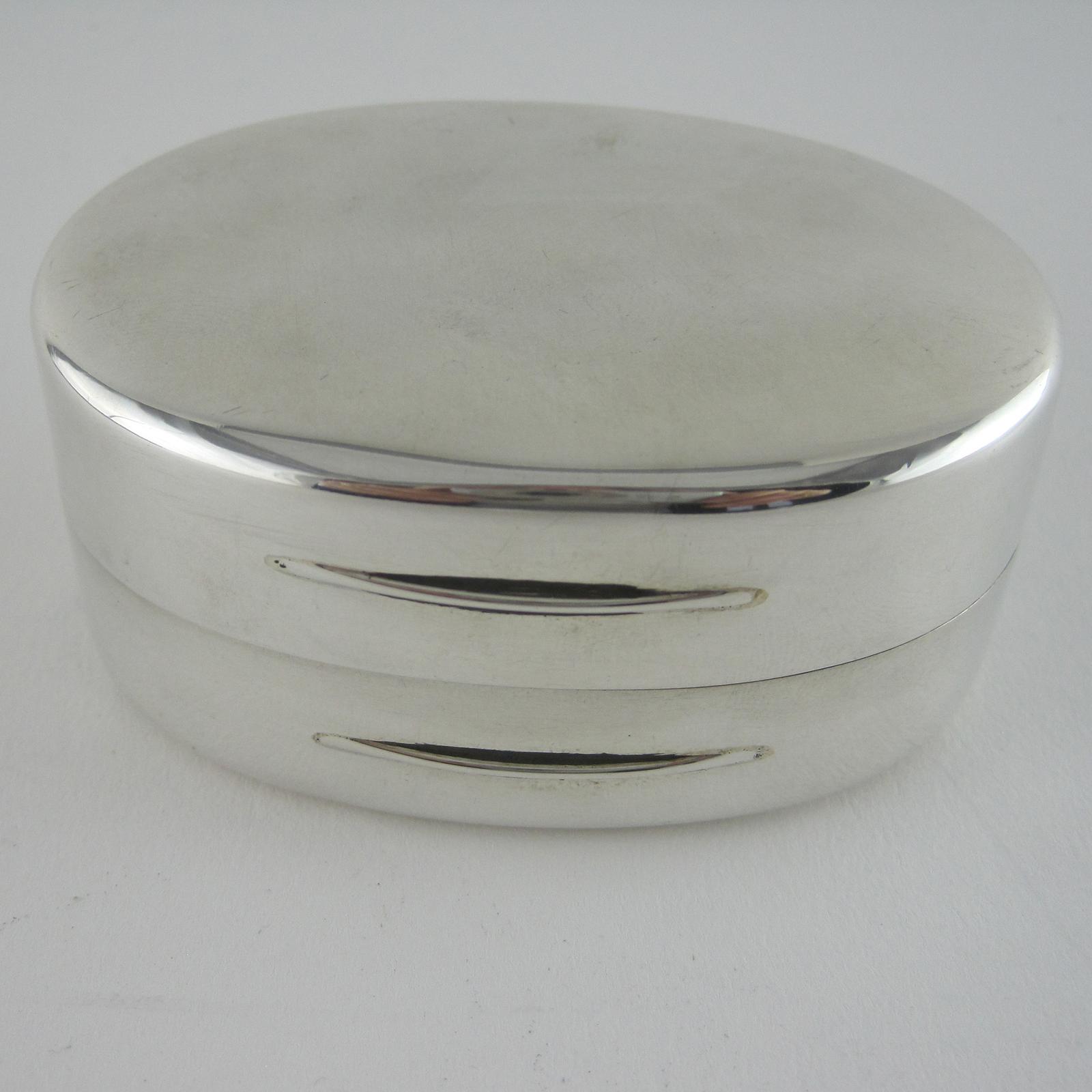 Good Quality Mappin & Webb Oval Sterling Silver Box (1 of 4)