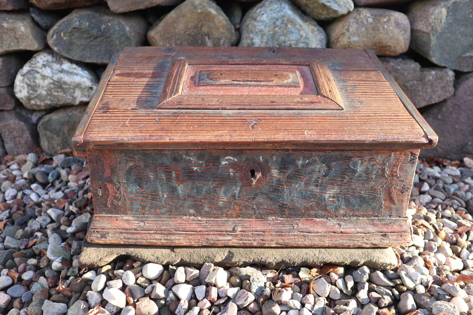 Scandinavian / Swedish 'Folk Art' Bridal / dowry box, with internal rosmålning, Gustavian era 1789 (1 of 34)