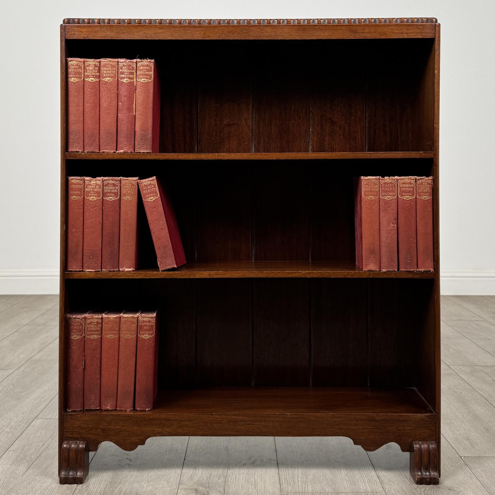 Antique 20th Century Narrow Bookcase in Mahogany (1 of 10) Antique 20th Century Narrow Bookcase in Mahogany (1 of 10)