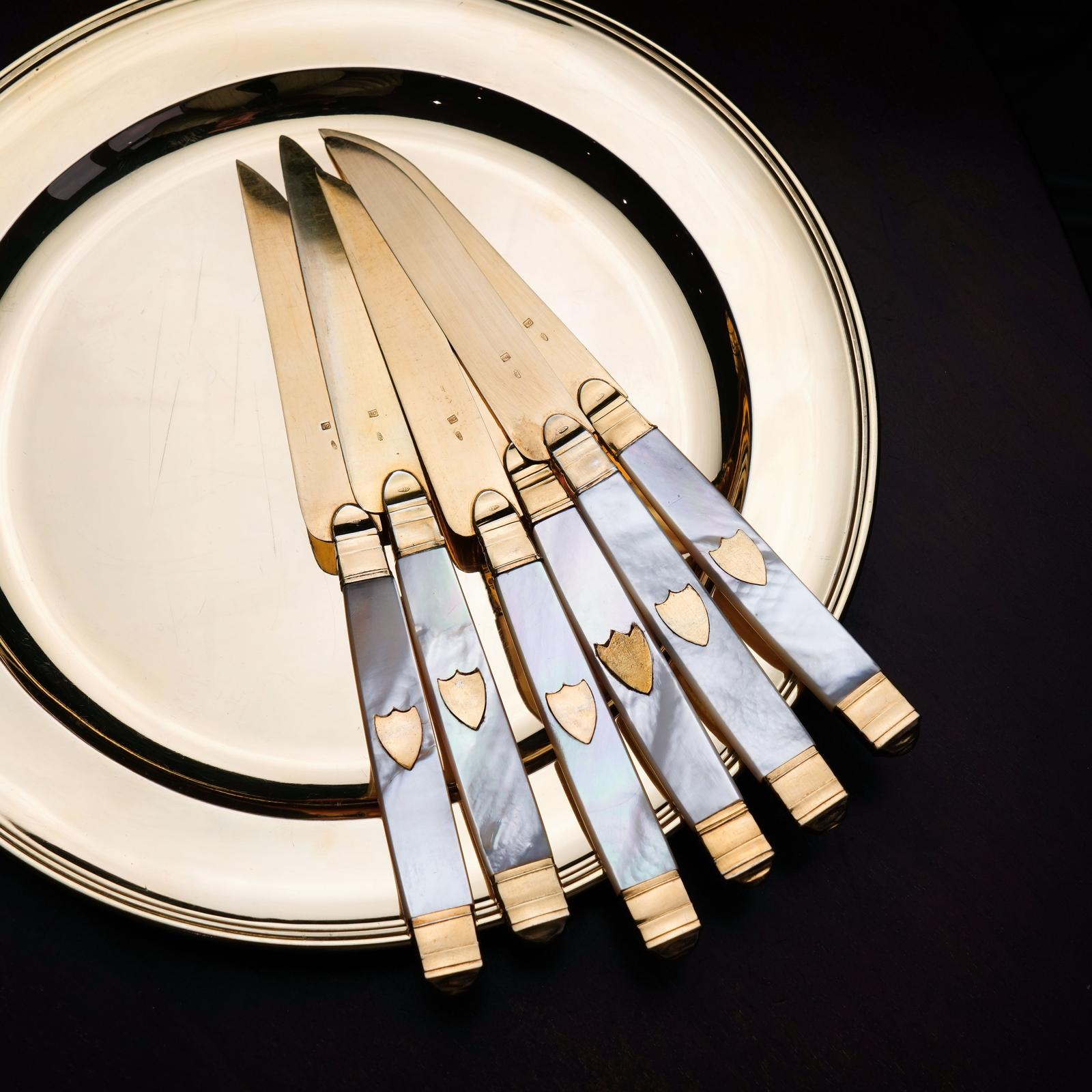 Antique Solid Silver Gilt Mother of Pearl Knives Set of 6 - 19th Century Dutch (1 of 27)
