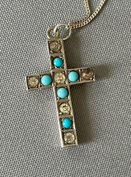 An Edwardian Silver & Turquoise Cross and Chain (1 of 7)