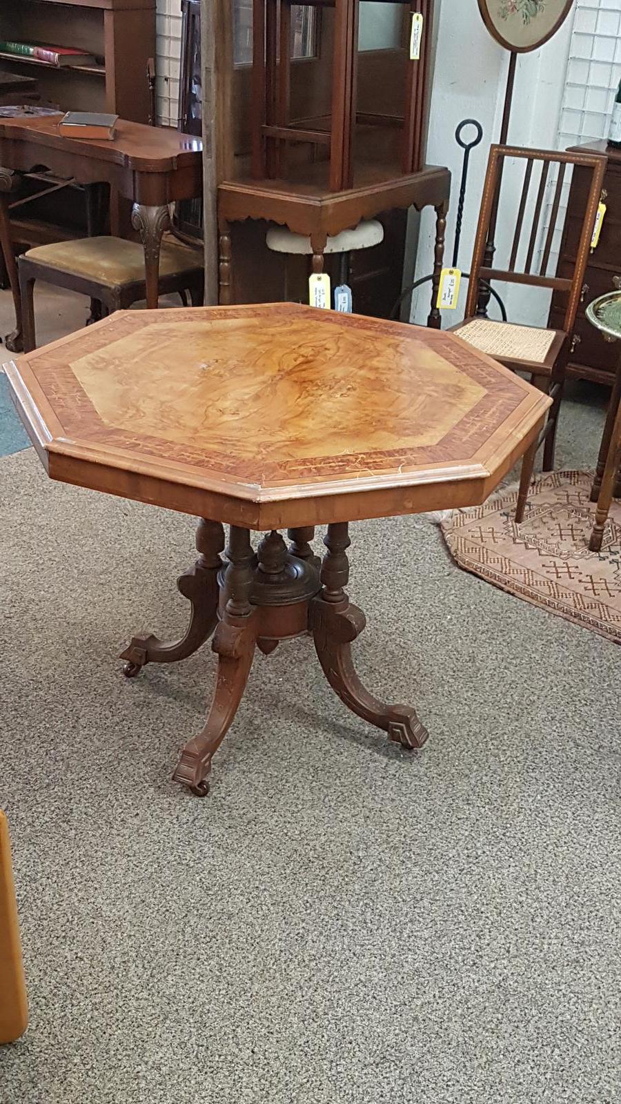 Walnut Octagonal Table (1 of 5) Walnut Octagonal Table (1 of 5)