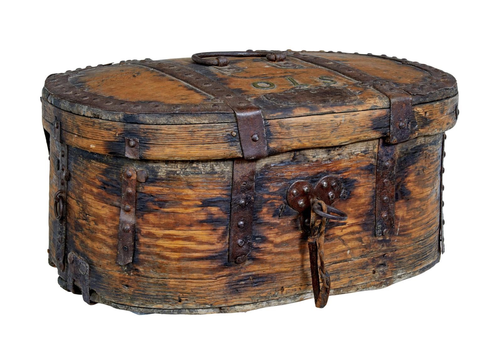 Early 18th Century Scandinavian Baroque Oak Iron Bound Box (1 of 7)