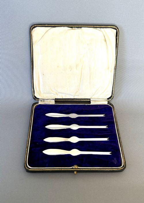 Rare Set of Four Boxed Silver Crab Picks (1 of 6)