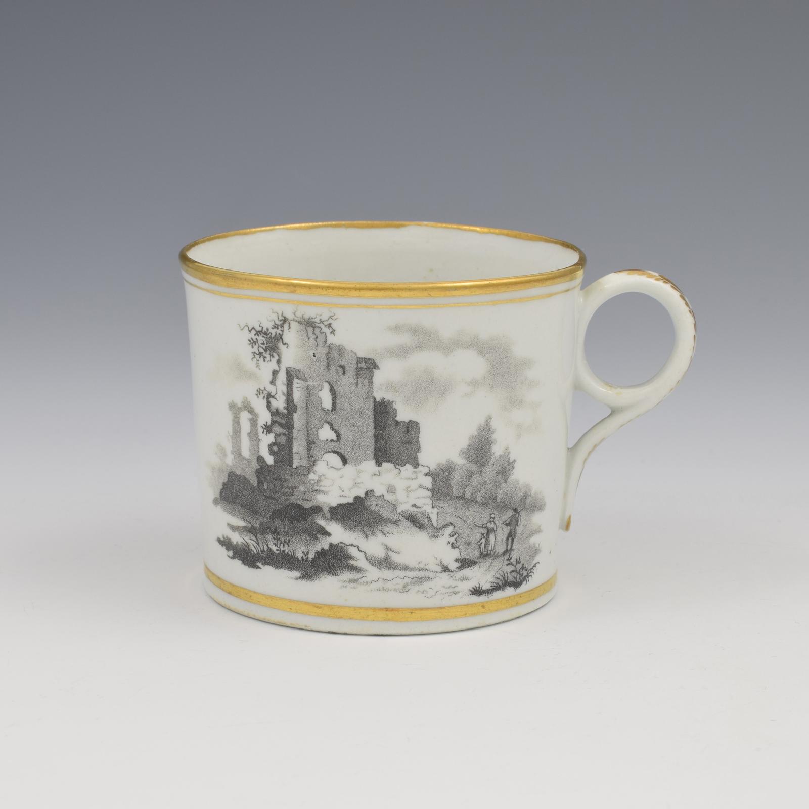 Fine Georgian New Hall Bat Printed Ruins Coffee Can c.1805 (1 of 6)