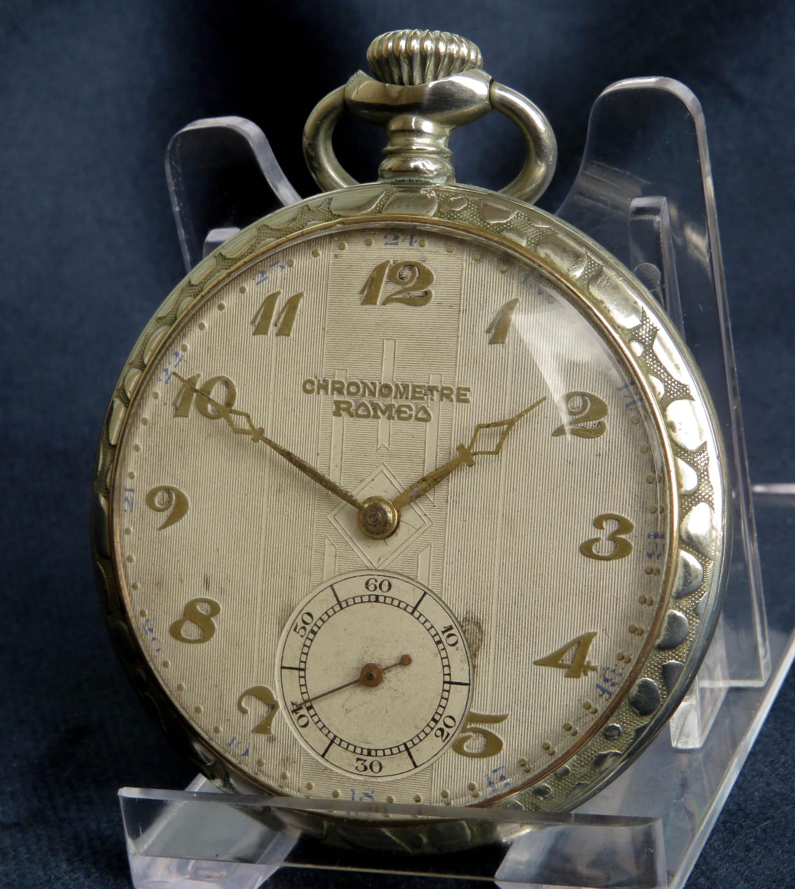 Pocket Watch : 1930s Art Deco Chronometre Romeo Pocket Watch (1 of 4)