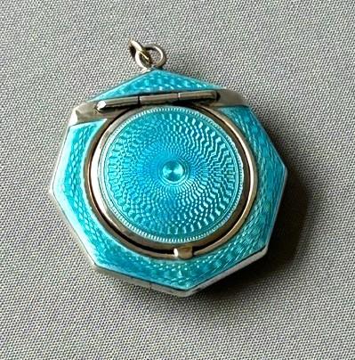 Art Deco Silver & Enamel Pendant Compact (1 of 6)