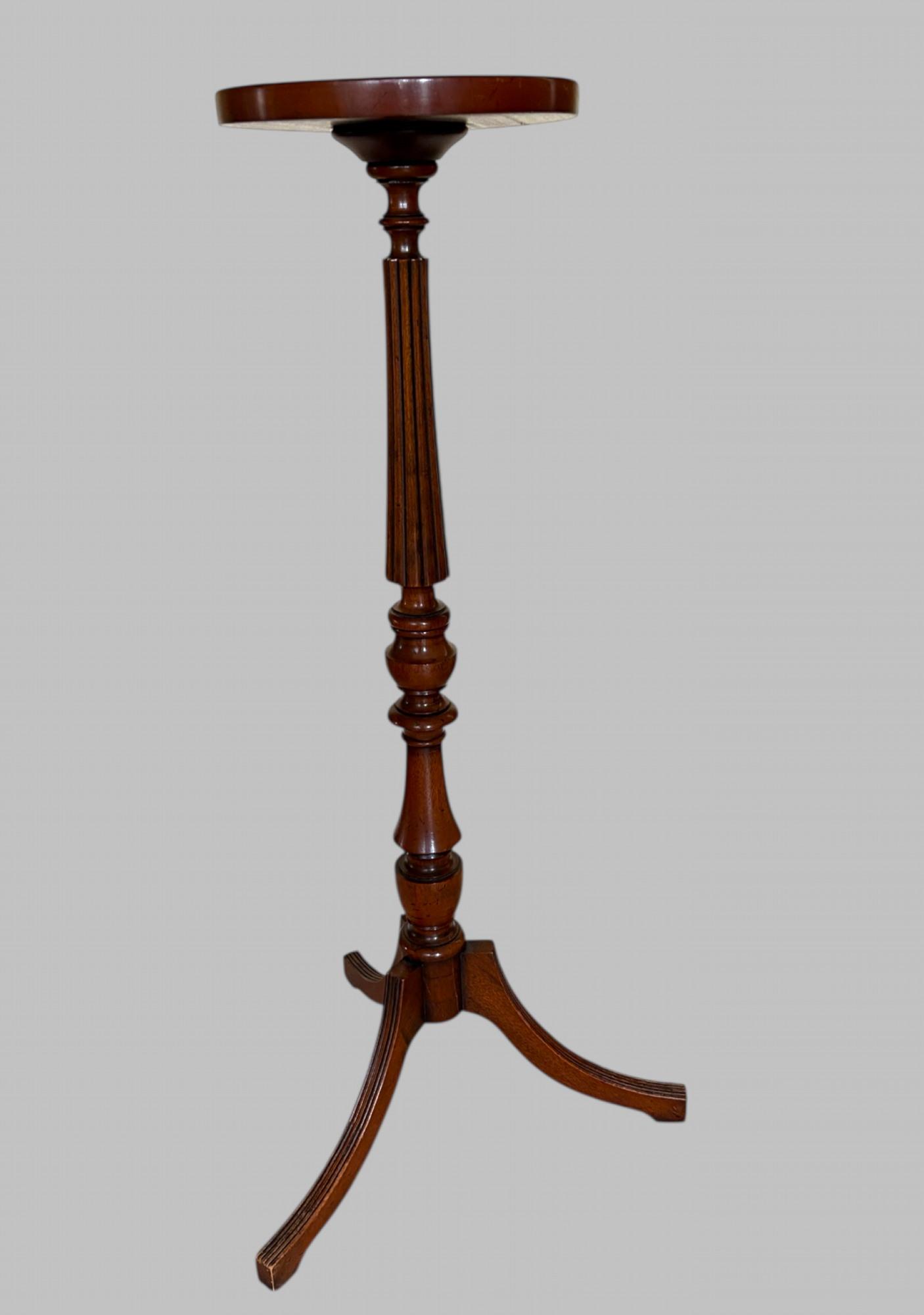 An Attractive Mahogany Torchiere/ Plant Stand (1 of 5)