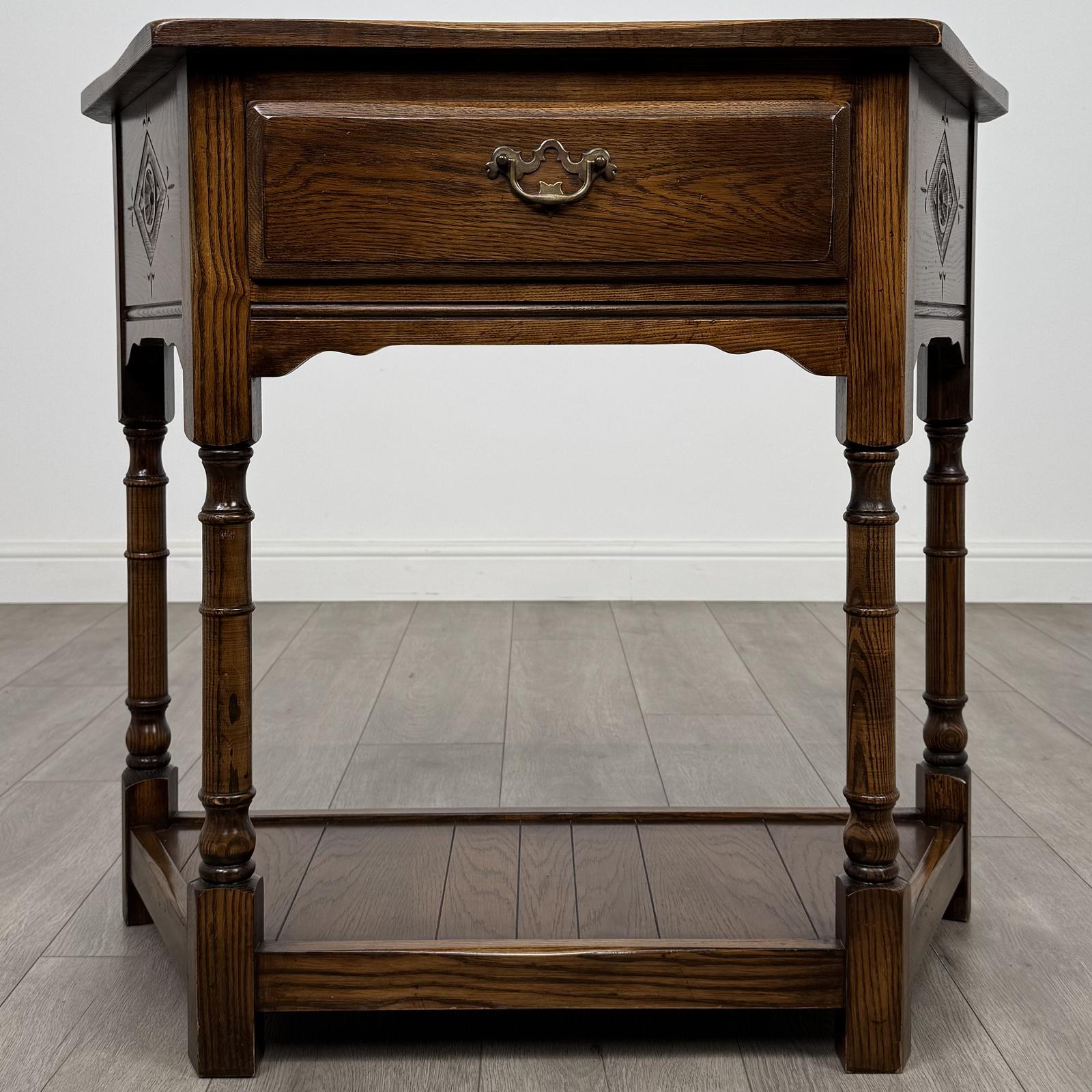 Antique 20th Century Good Quality Side Table in Oak (1 of 10)