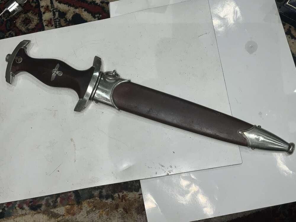 SA Dagger Emil Kaiser & CO (1 of 19)