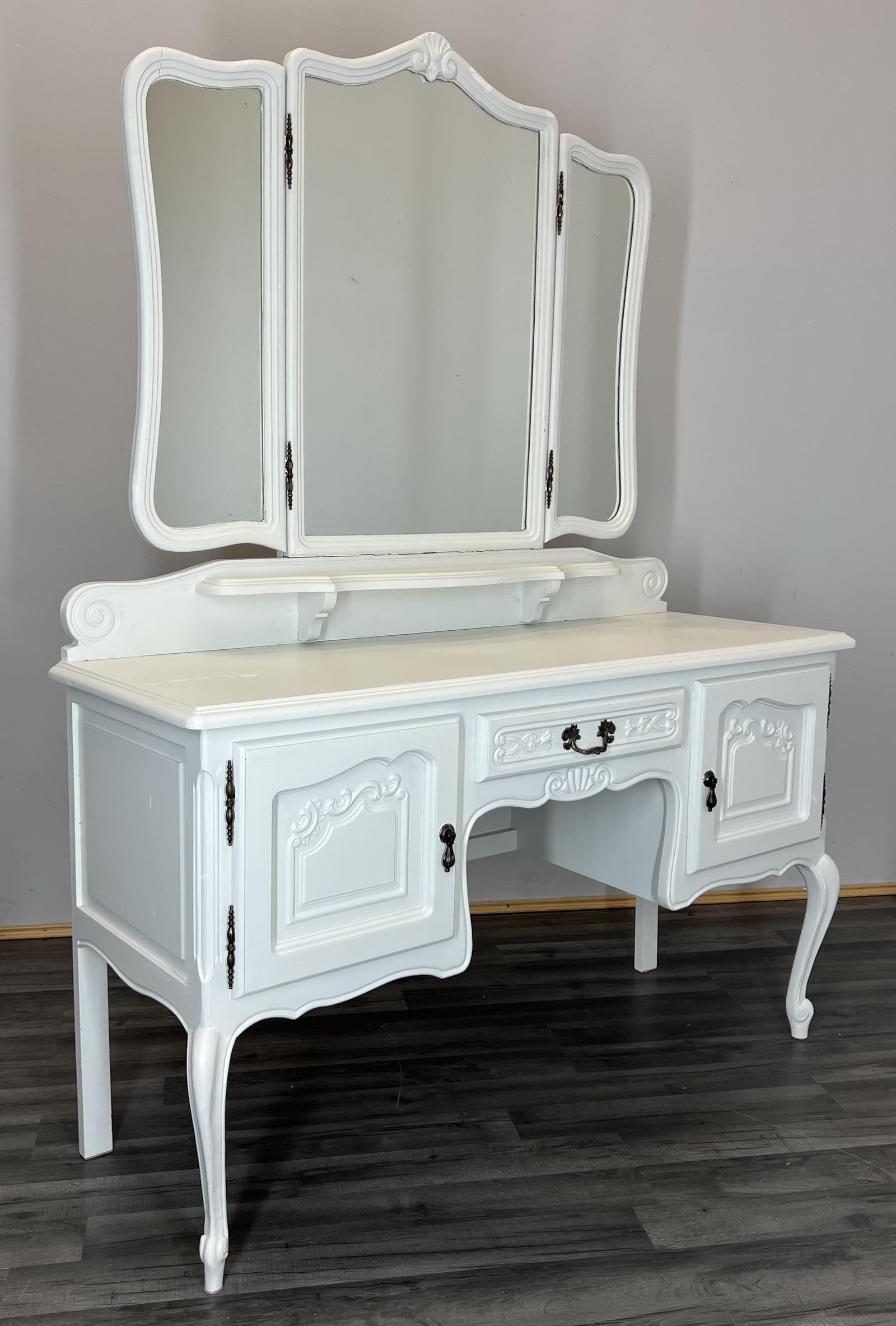 Amazing Shabby Chic French Carved Dressing Table (1 of 18)