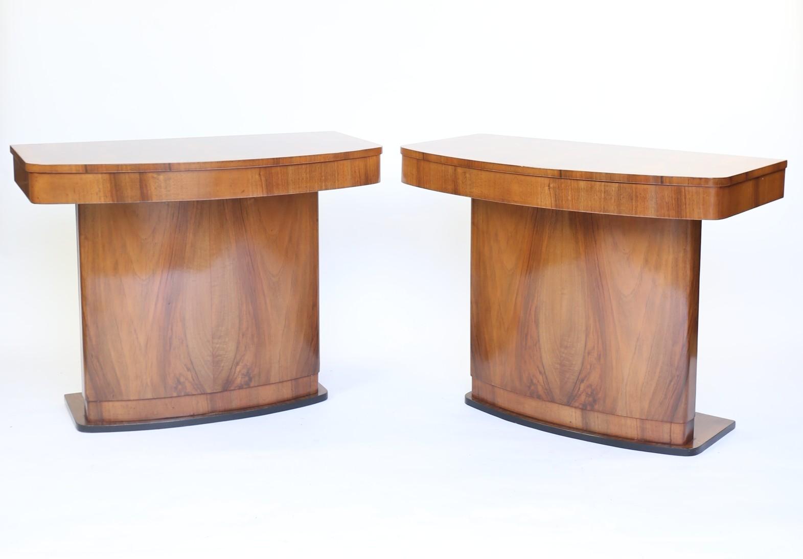Pair of Art Deco Walnut & Ebonised Console Tables c.1930 (1 of 6) Pair of Art Deco Walnut & Ebonised Console Tables c.1930 (1 of 6)