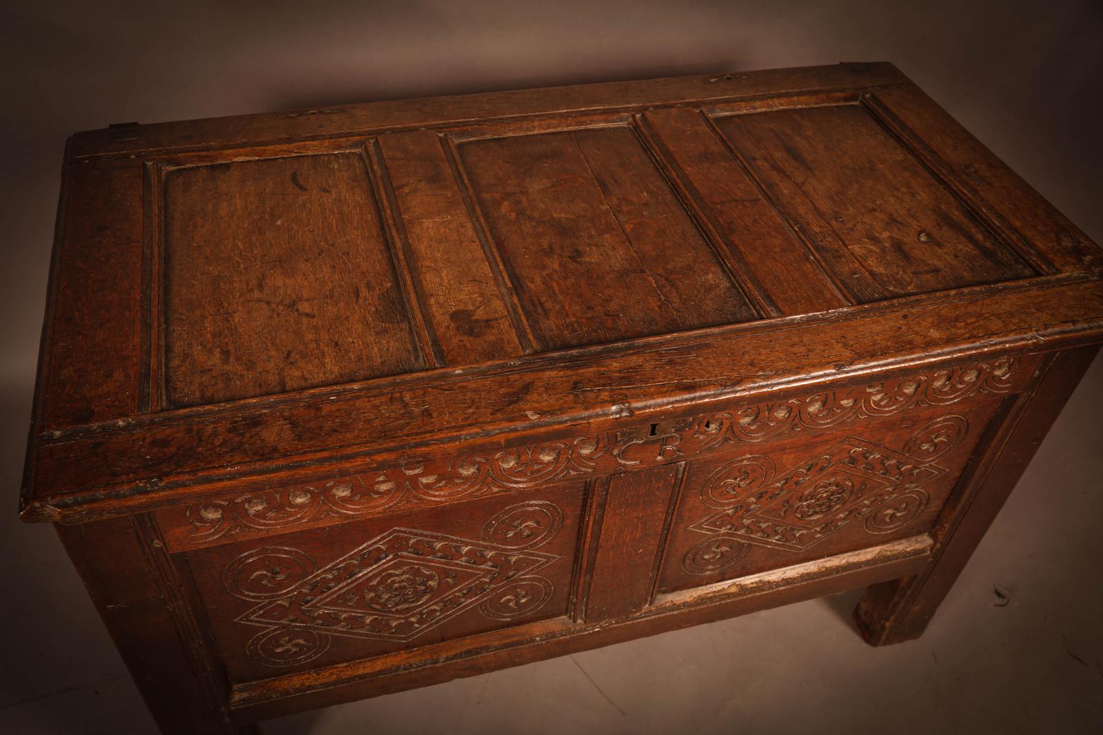 17th Century Oak Coffer Dated 1676 Initials CR (1 of 5) 17th Century Oak Coffer Dated 1676 Initials CR (1 of 5)