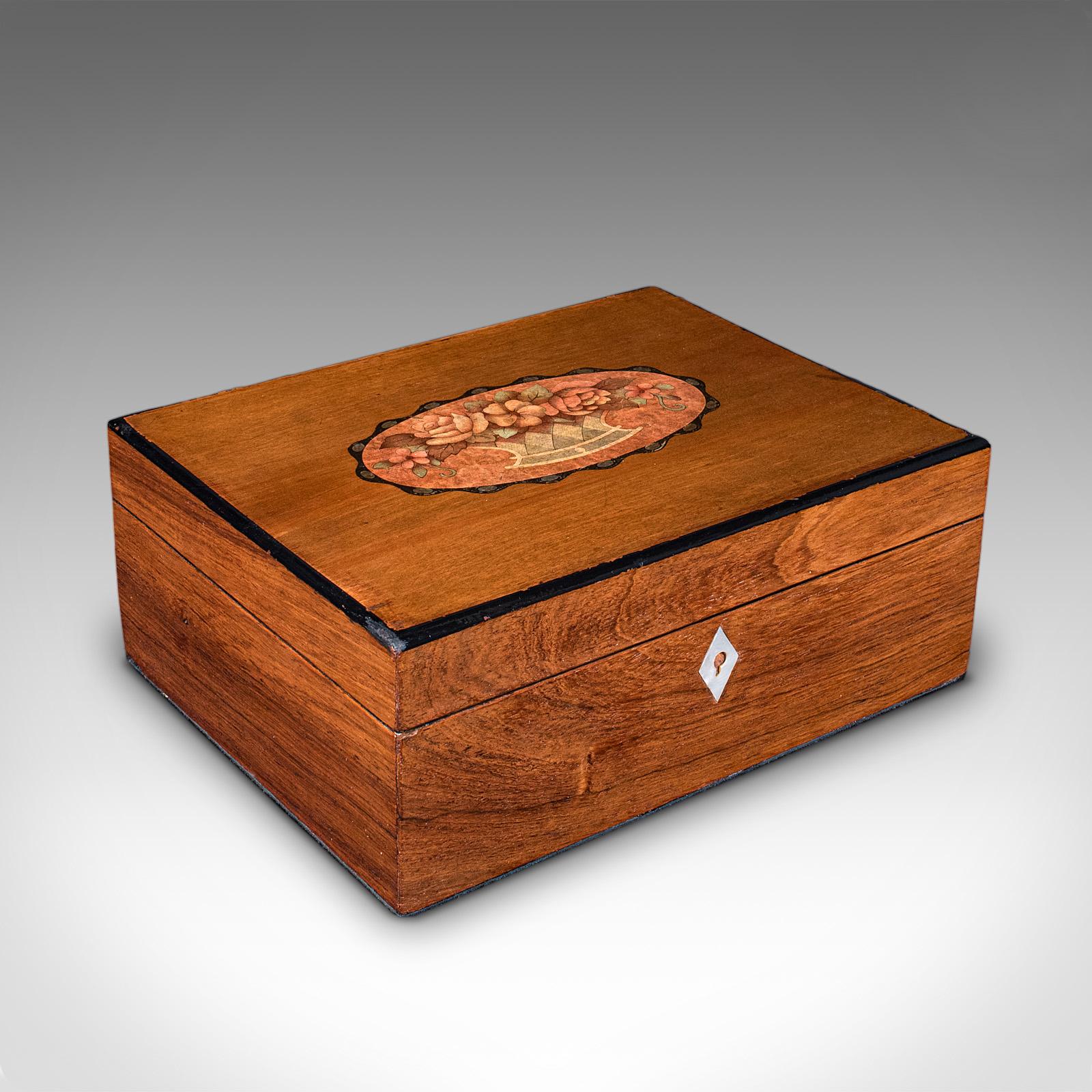 Antique Sorrentoware Keepsake Box, Italian Walnut Dressing Table Case c.1880 (1 of 12) Antique Sorrentoware Keepsake Box, Italian Walnut Dressing Table Case c.1880 (1 of 12)