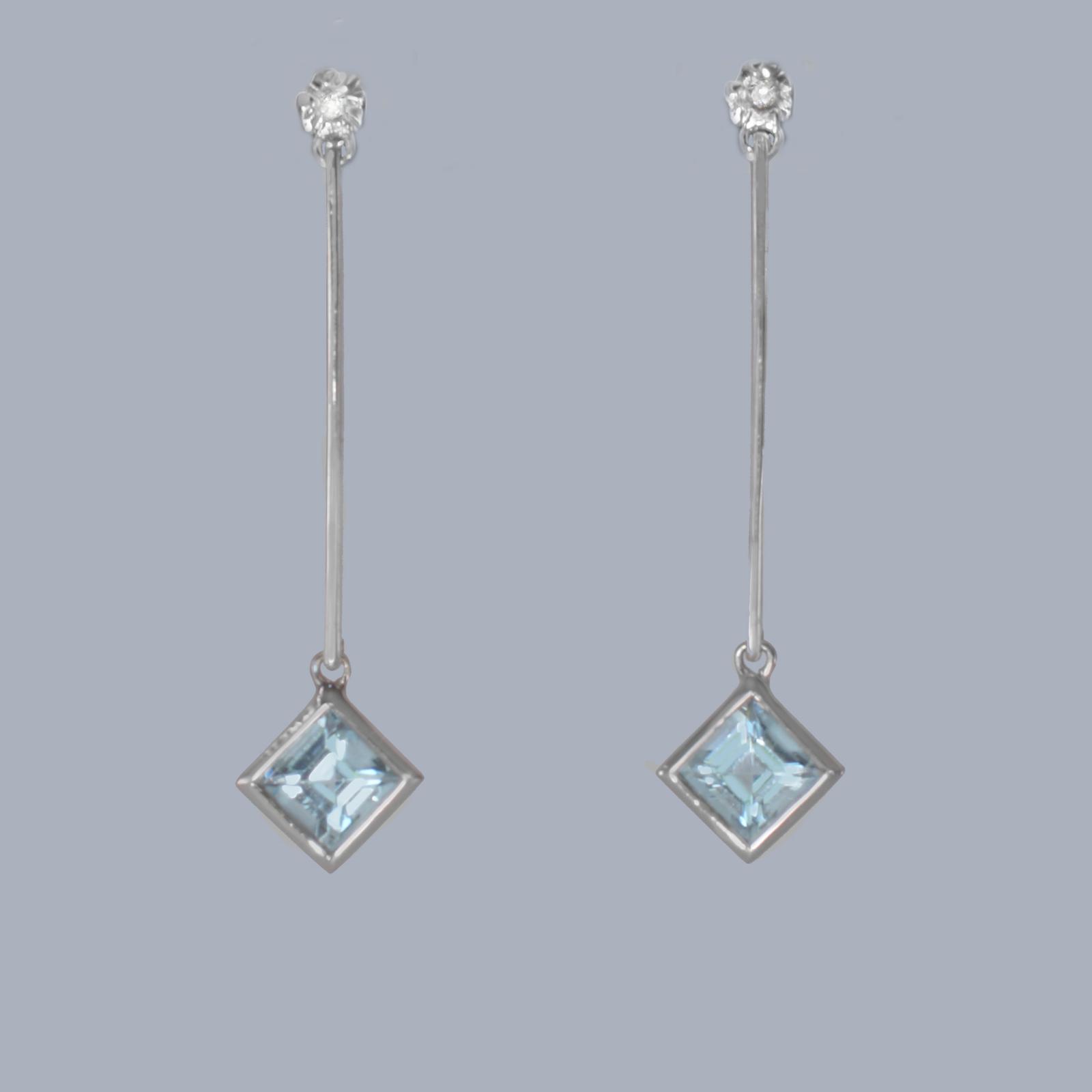 Vintage Drop Earrings Blue Topaz & Diamond 18ct White Gold Circa 1960s (1 of 8) Vintage Drop Earrings Blue Topaz & Diamond 18ct White Gold Circa 1960s (1 of 8)