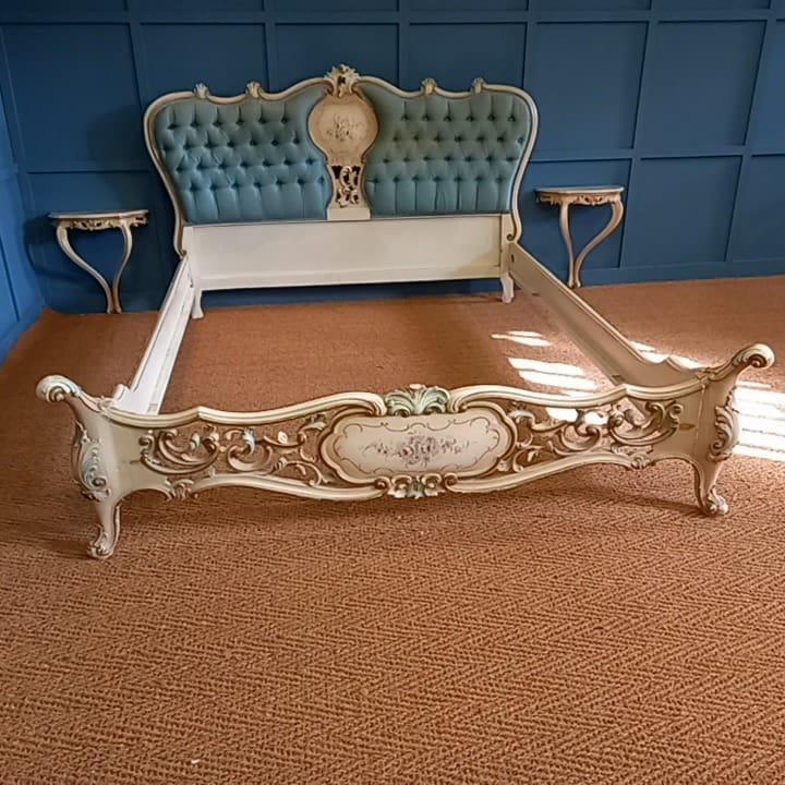 Kingsize 5'- Italian Antique Upholstered Bed & Bedside Tables (1 of 7) Kingsize 5'- Italian Antique Upholstered Bed & Bedside Tables (1 of 7)