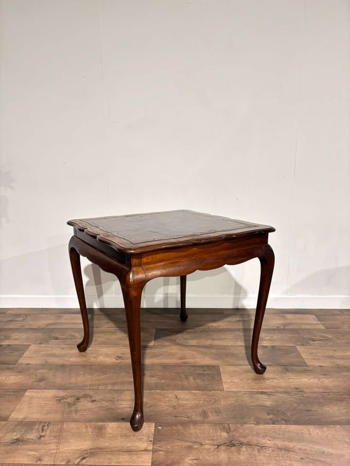 Antique Mahogany Leather Topped Centre Table, Set on Cabriole Supports (1 of 12)