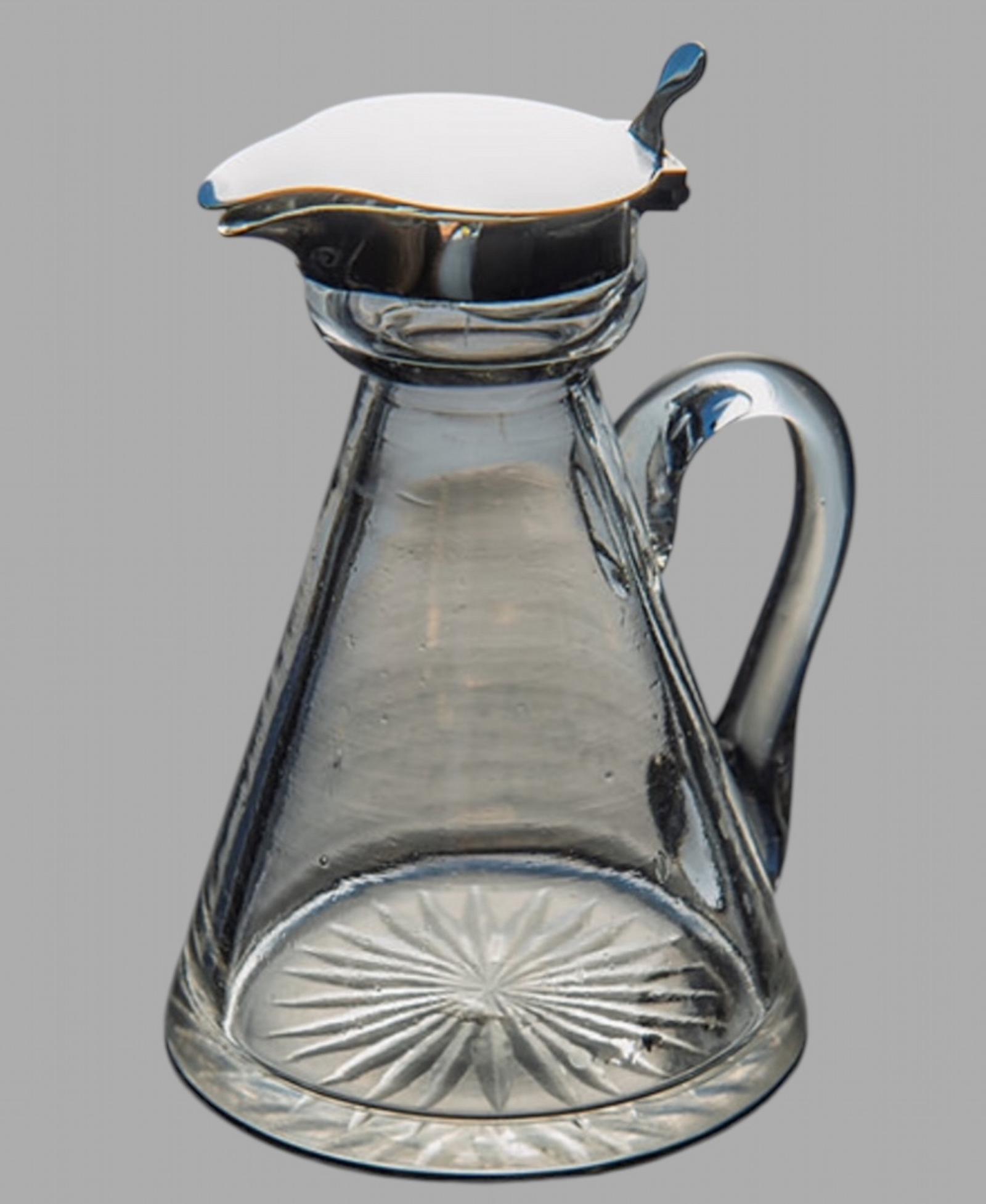 Victorian Silver Topped Glass Whisky Noggin (1 of 4)