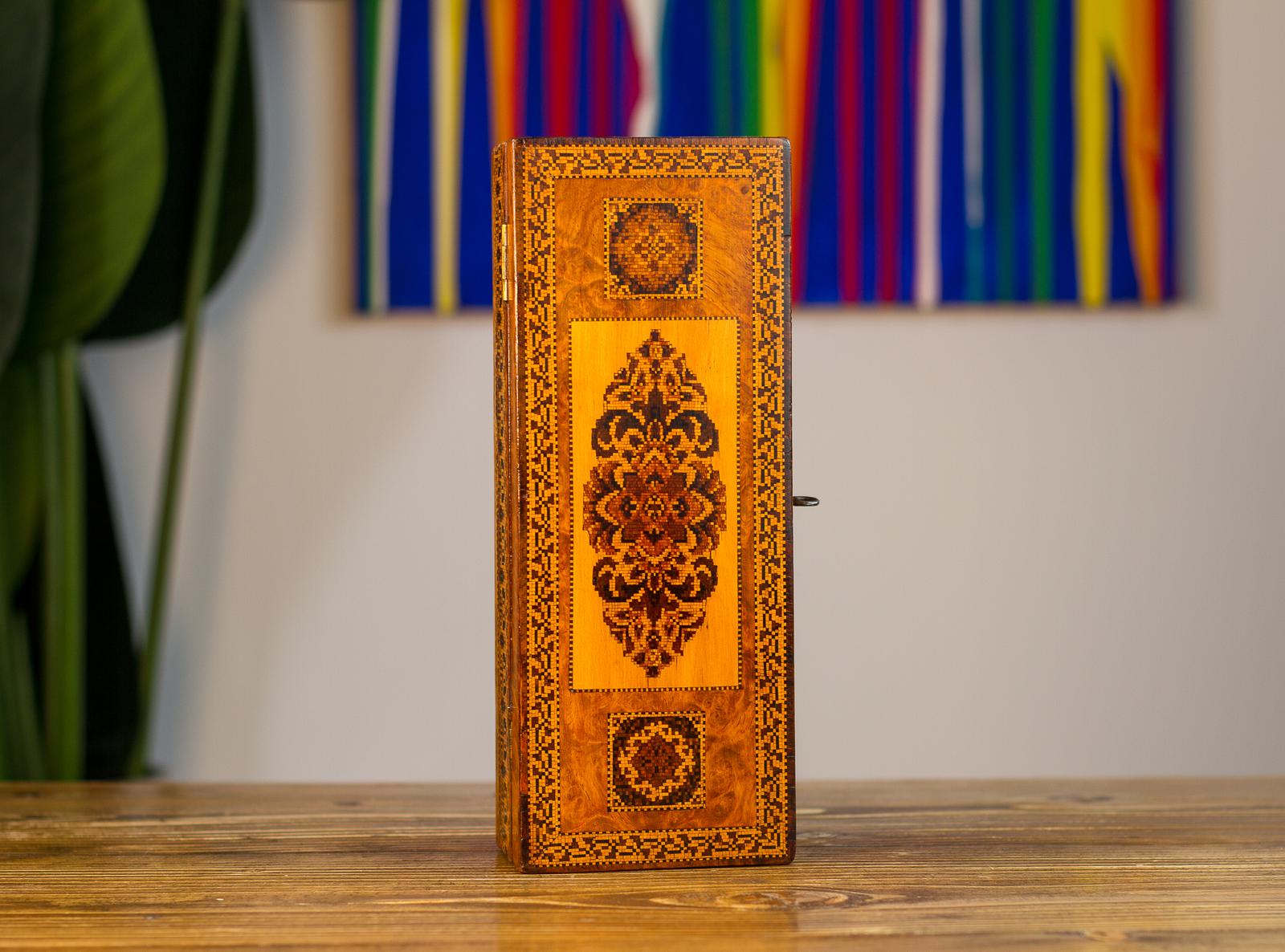 Tunbridge Ware Ladies Box 1840 (1 of 9)