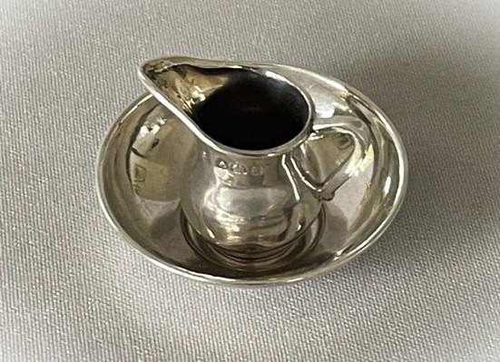 Charming Edwardian Miniature Silver Jug & Bowl (1 of 7)