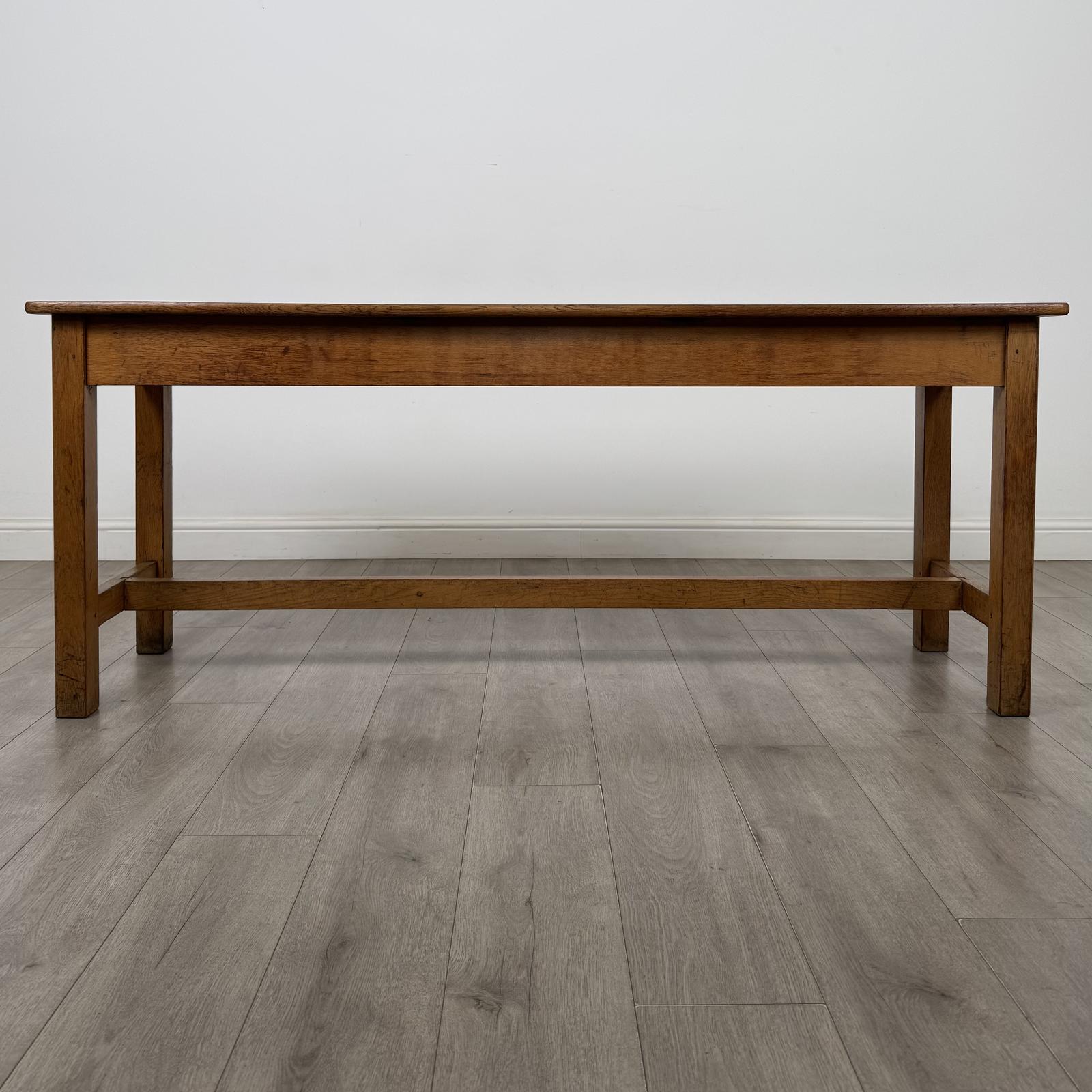 Antique 20th Century Good Quality Long Side Table In Oak (1 of 9) Antique 20th Century Good Quality Long Side Table In Oak (1 of 9)