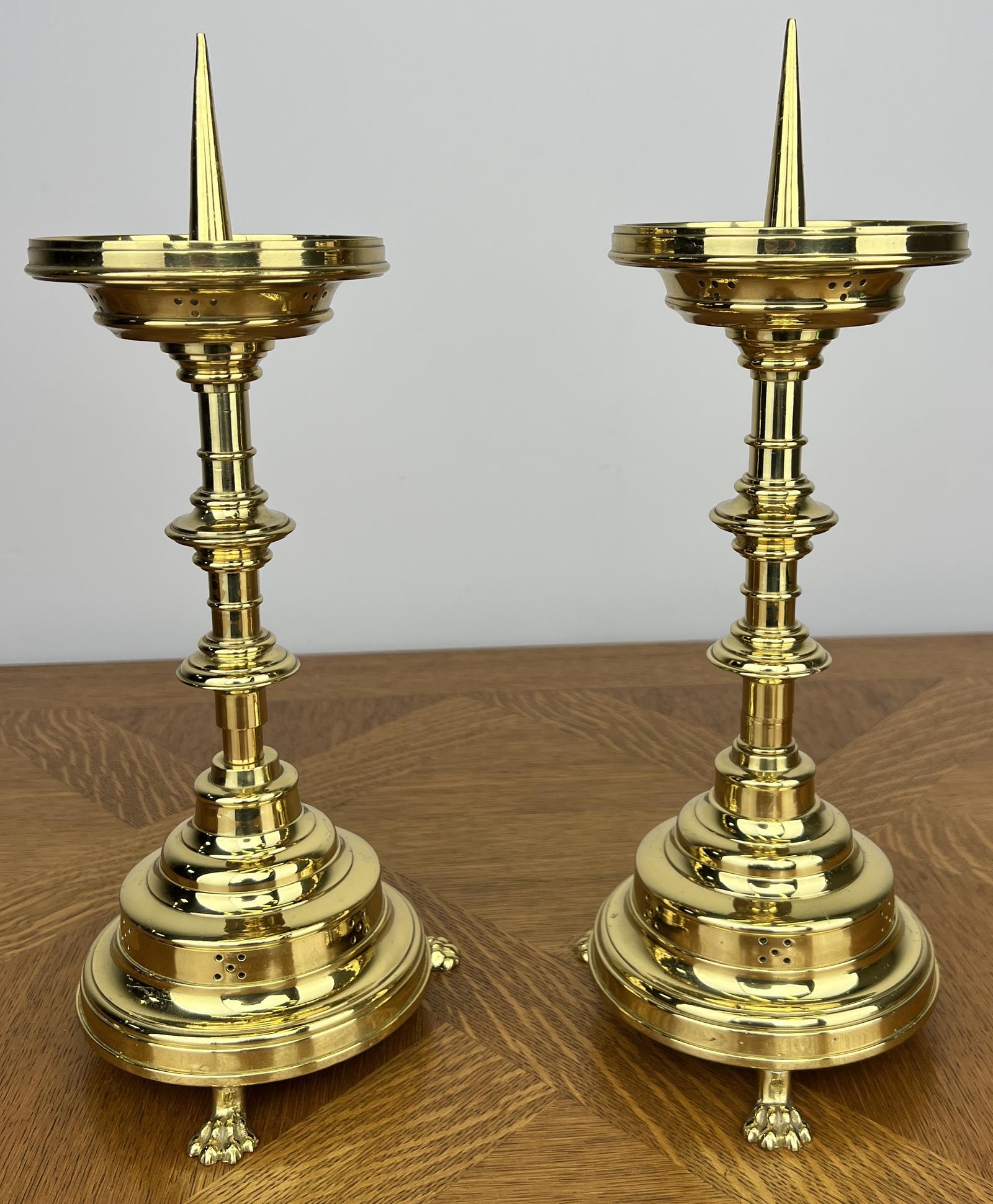 Pair of Candle Holders Vintage French Style Brass Gold Candlesticks (1 of 25) Pair of Candle Holders Vintage French Style Brass Gold Candlesticks (1 of 25)