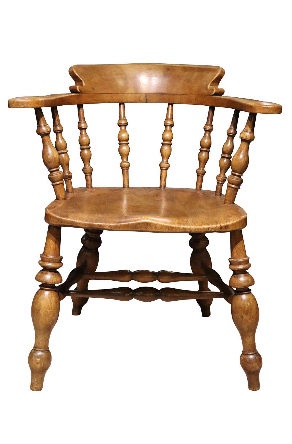 Smokers Bow Club Armchair (1 of 4)