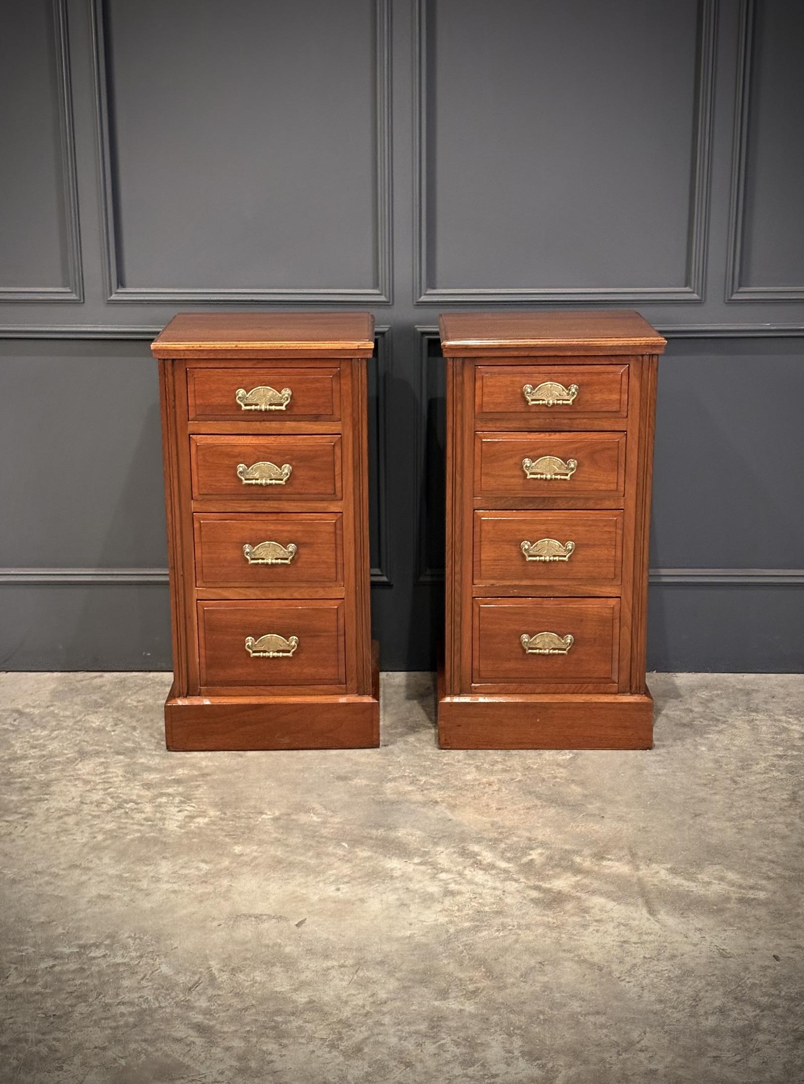 Pair of Victorian Walnut Bedside Chests (1 of 12) Pair of Victorian Walnut Bedside Chests (1 of 12)