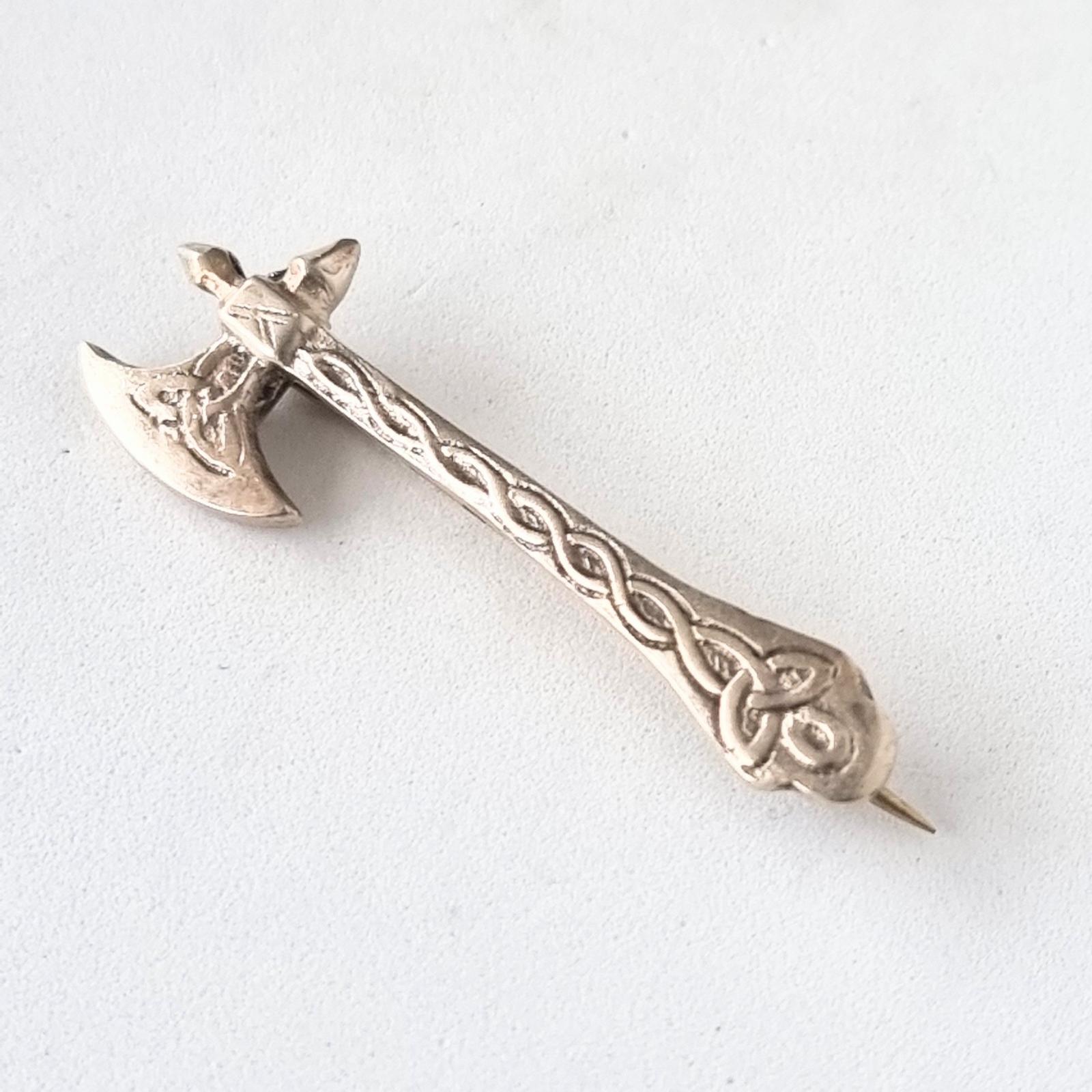 Scottish Celtic Style War Axe Brooch 1950s/1960s (1 of 4) Scottish Celtic Style War Axe Brooch 1950s/1960s (1 of 4)
