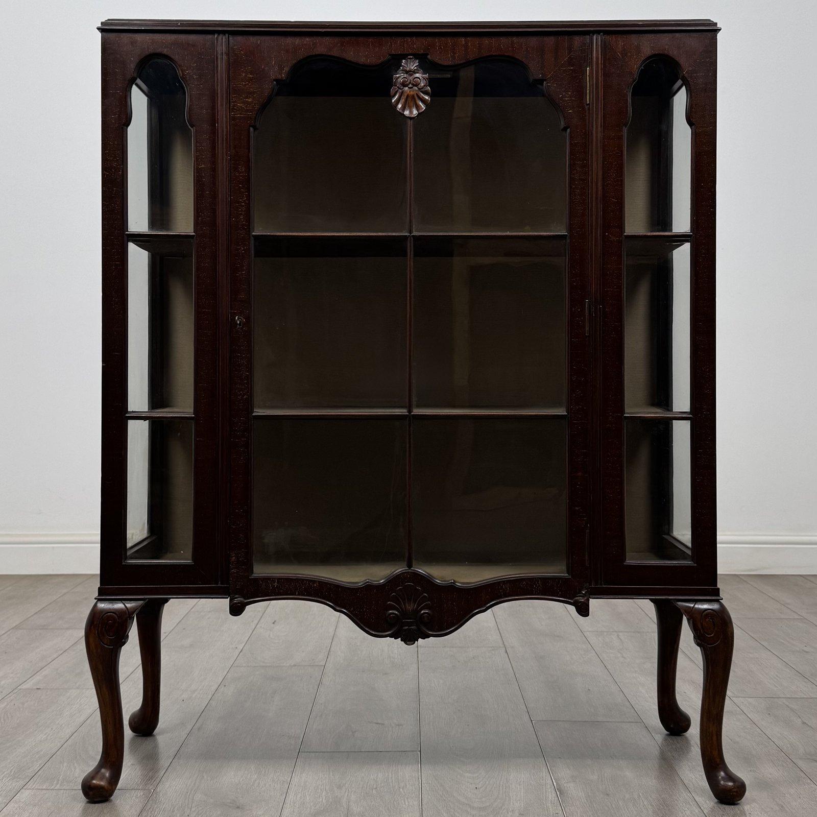 Antique Queen Anne Style Mahogany Display Cabinet | Cabriole Legs | AF-6846 (1 of 10) Antique Queen Anne Style Mahogany Display Cabinet | Cabriole Legs | AF-6846 (1 of 10)
