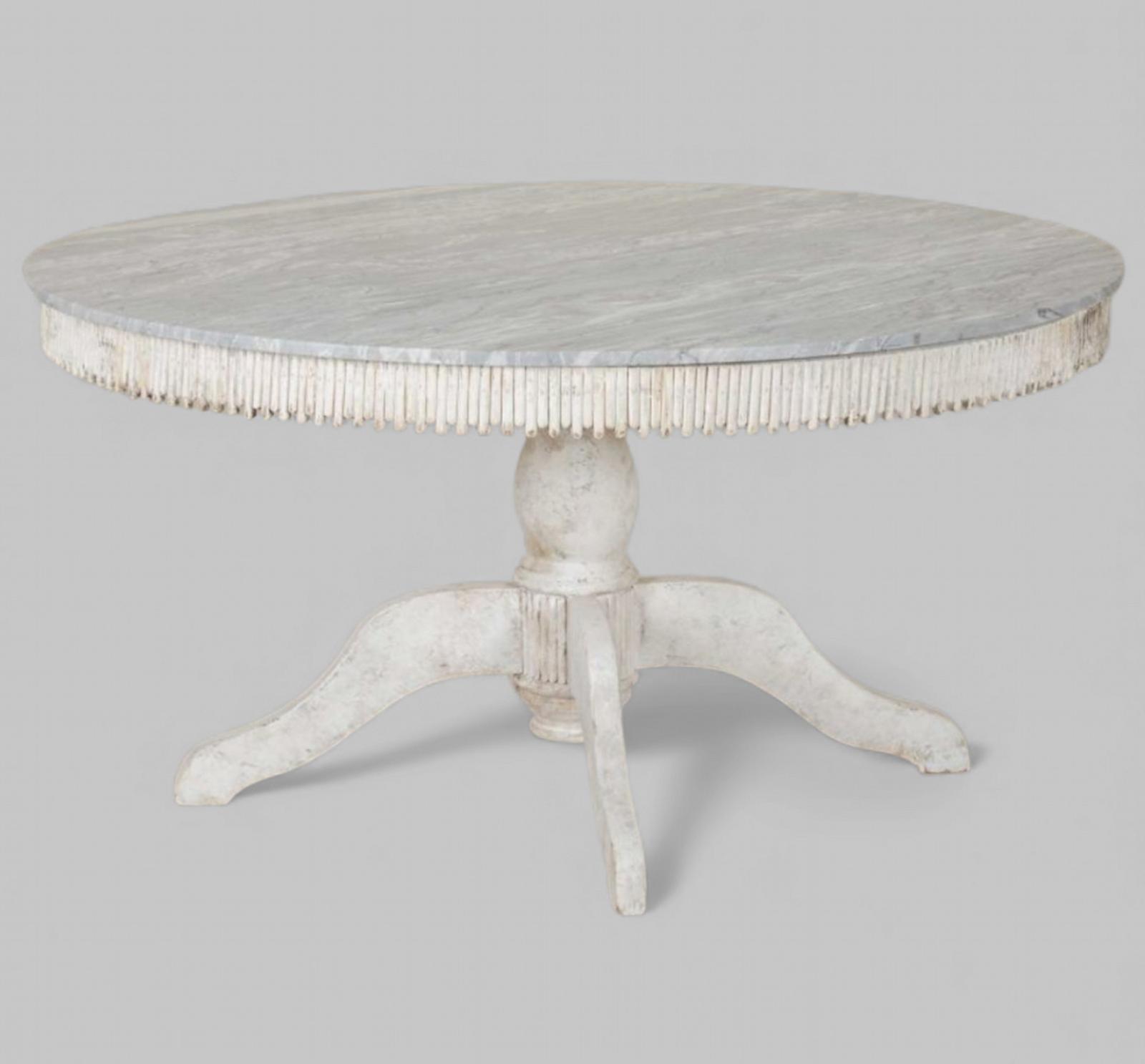 An Attractive Marble Topped and Painted Centre Table (1 of 5) An Attractive Marble Topped and Painted Centre Table (1 of 5)