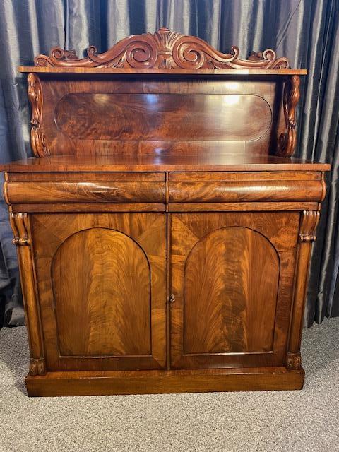 Mahogany Chiffonier (1 of 8)