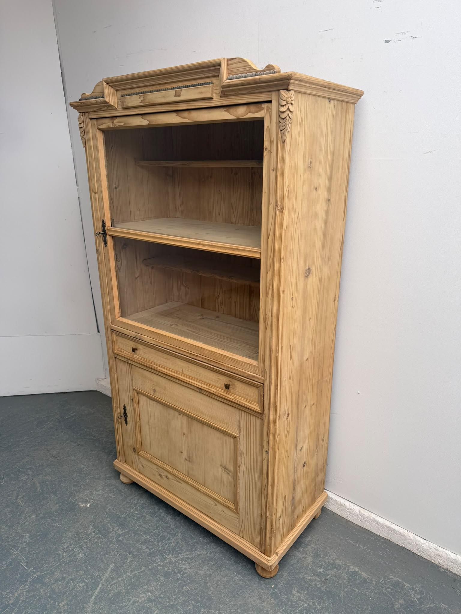 Quality Victorian Antique Pine 2 Door Display Cabinet to wax / paint (1 of 12) Quality Victorian Antique Pine 2 Door Display Cabinet to wax / paint (1 of 12)